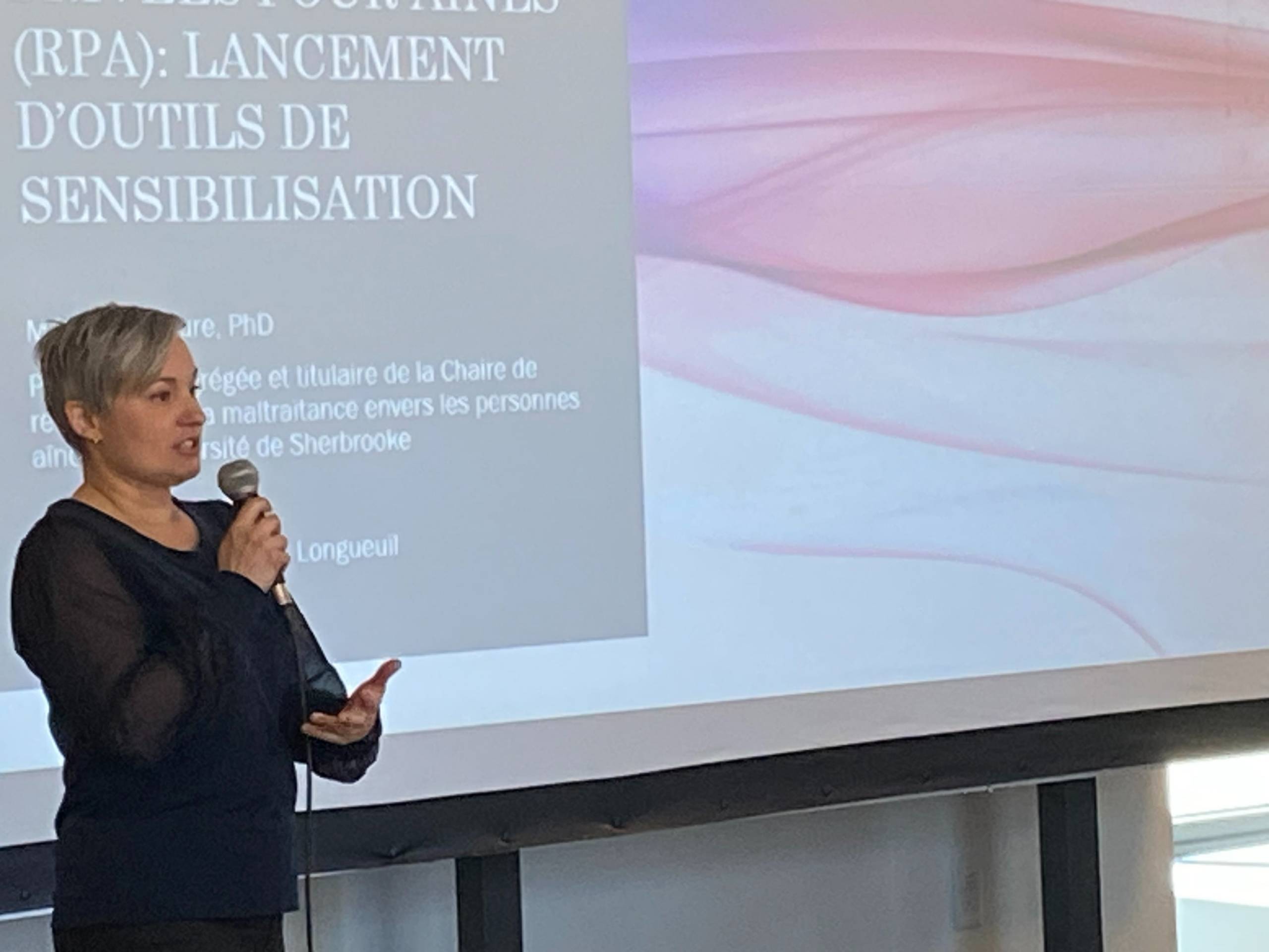 Maltraitance : les RPA dans la mire d’une chercheuse