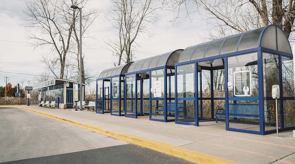 Une navette reliera La Prairie au Quartier Dix30 à Brossard