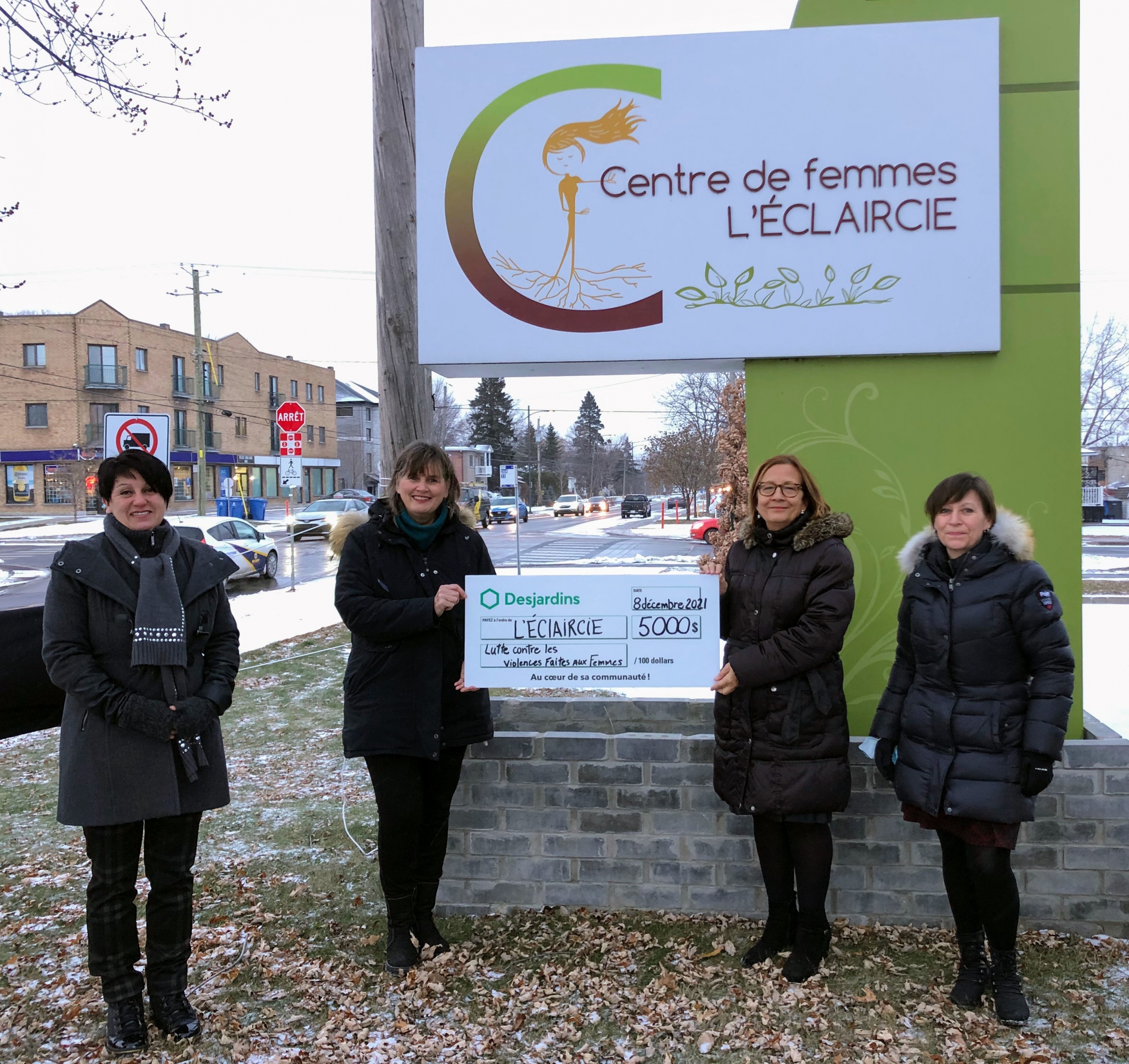 Les Caisses Desjardins soutiennent les femmes victimes de violence