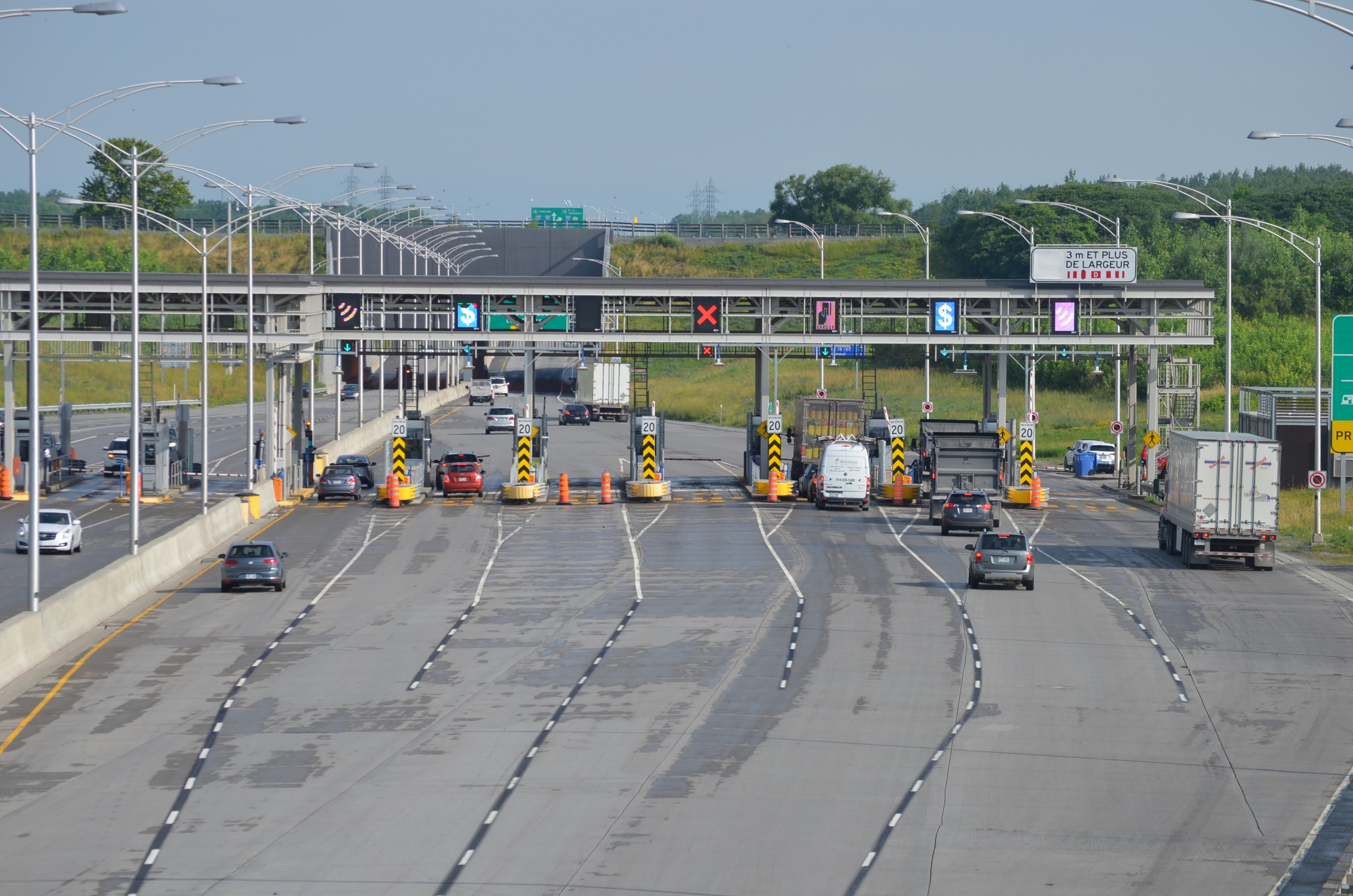 Le p&eacute;age gratuit jusqu'&agrave; dimanche matin sur l'autoroute 30