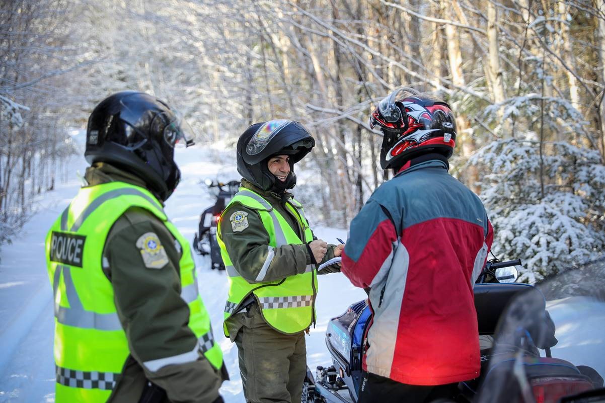 Présence policière accrue cet hiver dans les sentiers fédérés