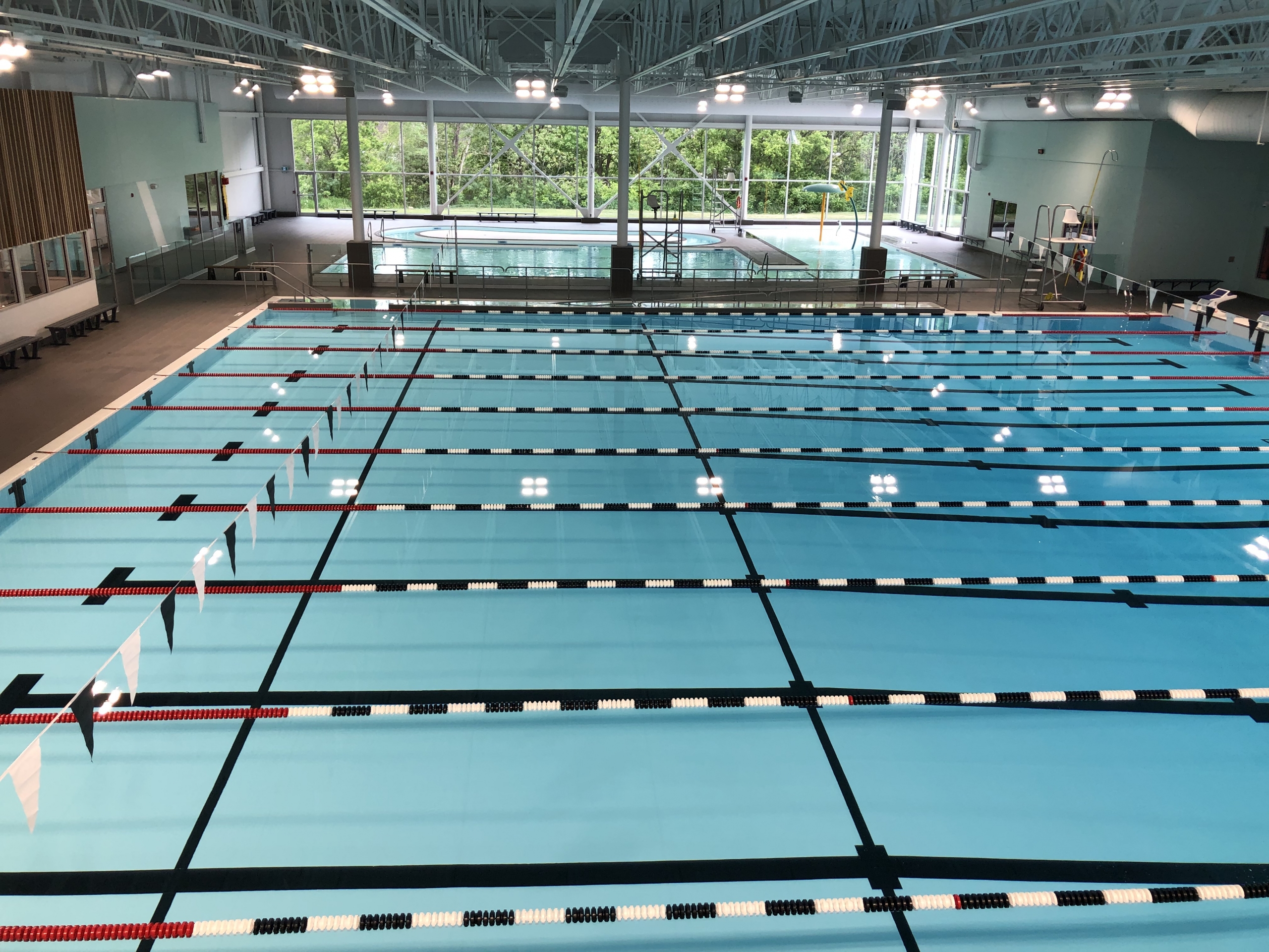 VID&Eacute;OS ET PHOTOS – Visite guid&eacute;e du Complexe aquatique &agrave; Saint-Constant
