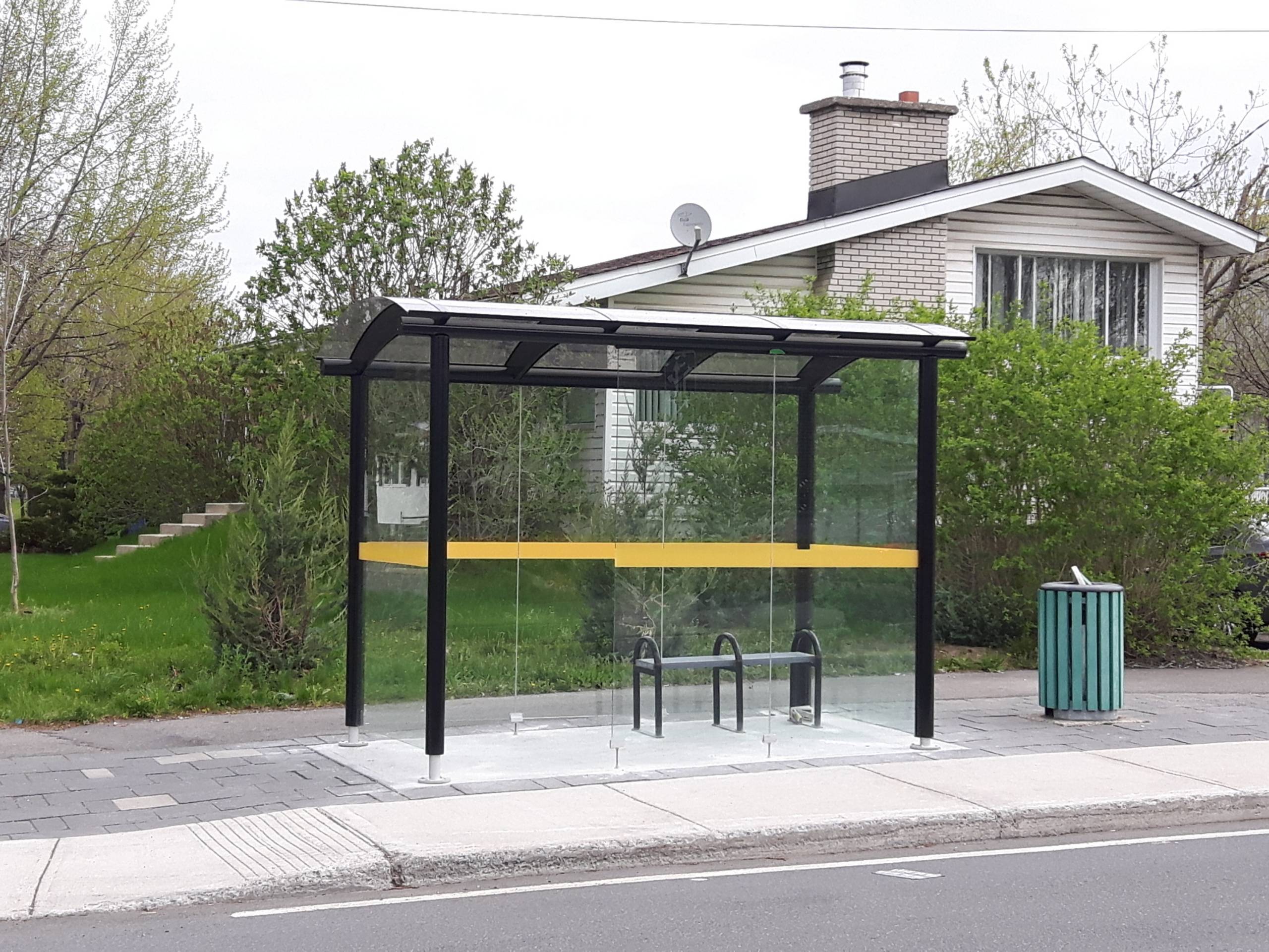 Quinze nouveaux abribus dans la région