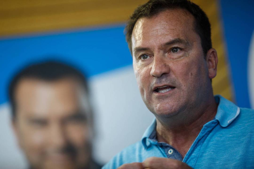 Démission de Justin Trudeau : un nouveau chef rapidement, réclame Alain Therrien