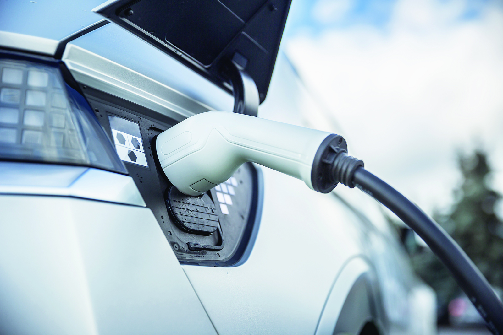 6 avantages de conduire un véhicule électrique