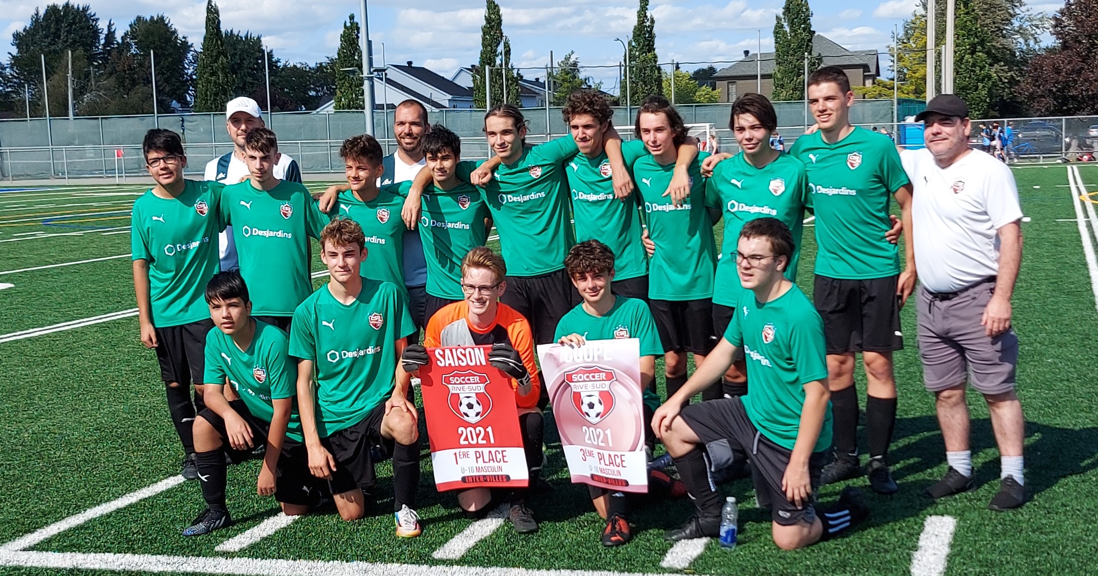 Champions de la saison et médaillés de bronze en séries