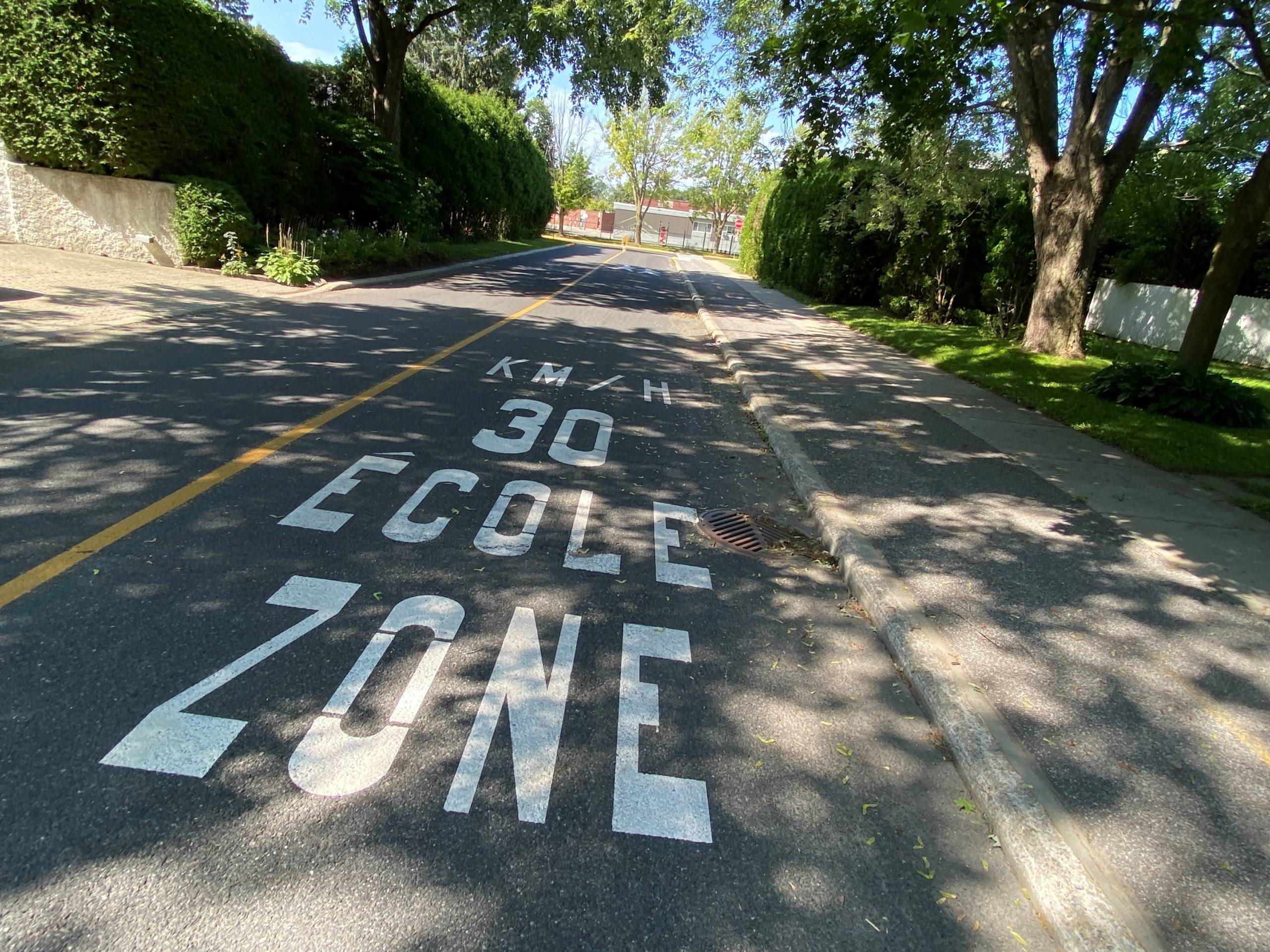 Sécurité routière : Brossard veut plus d’afficheurs de vitesse et un meilleur marquage