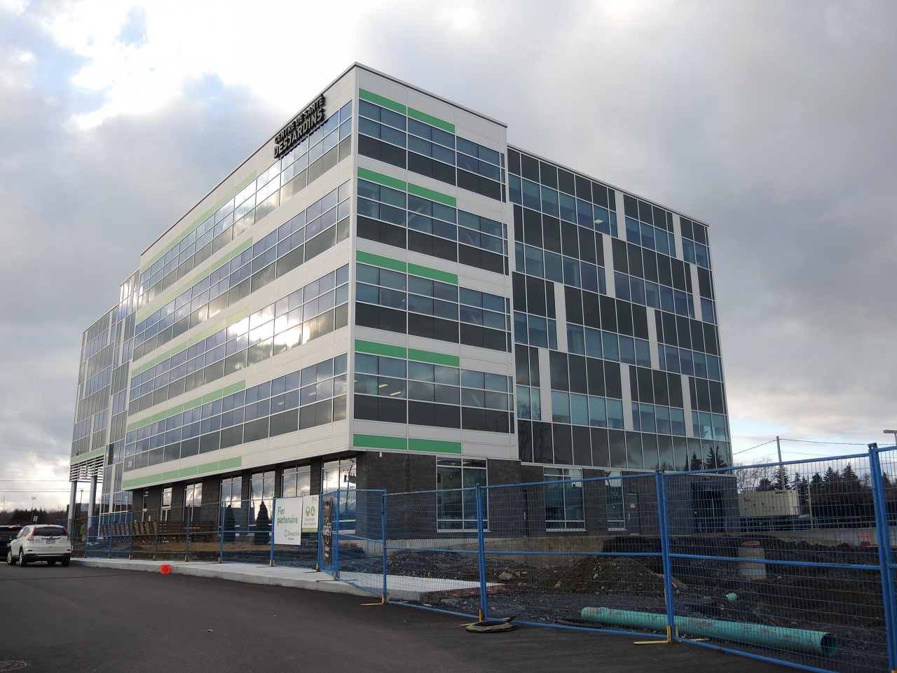 VIDÉO – Un deuxième édifice pour le Centre de santé Desjardins