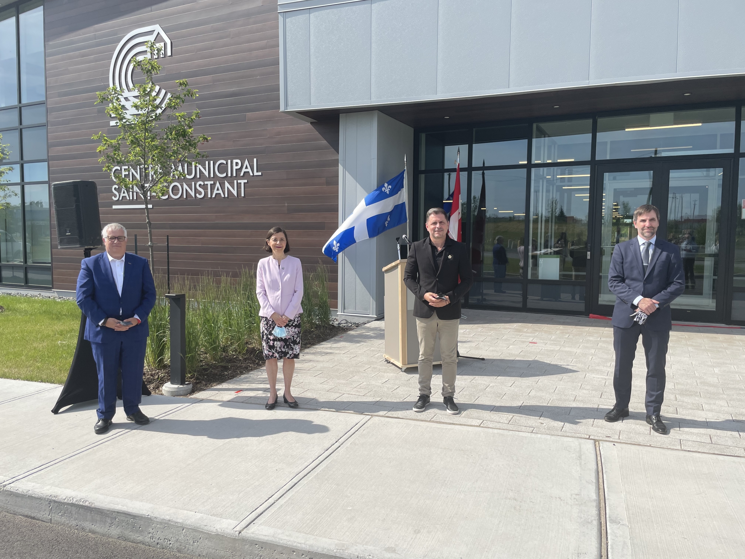 VIDÉO – Le nouveau Centre municipal de Saint-Constant inauguré