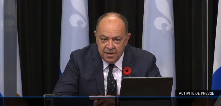 Dépistages obligatoires pour les employés de la santé non vaccinés