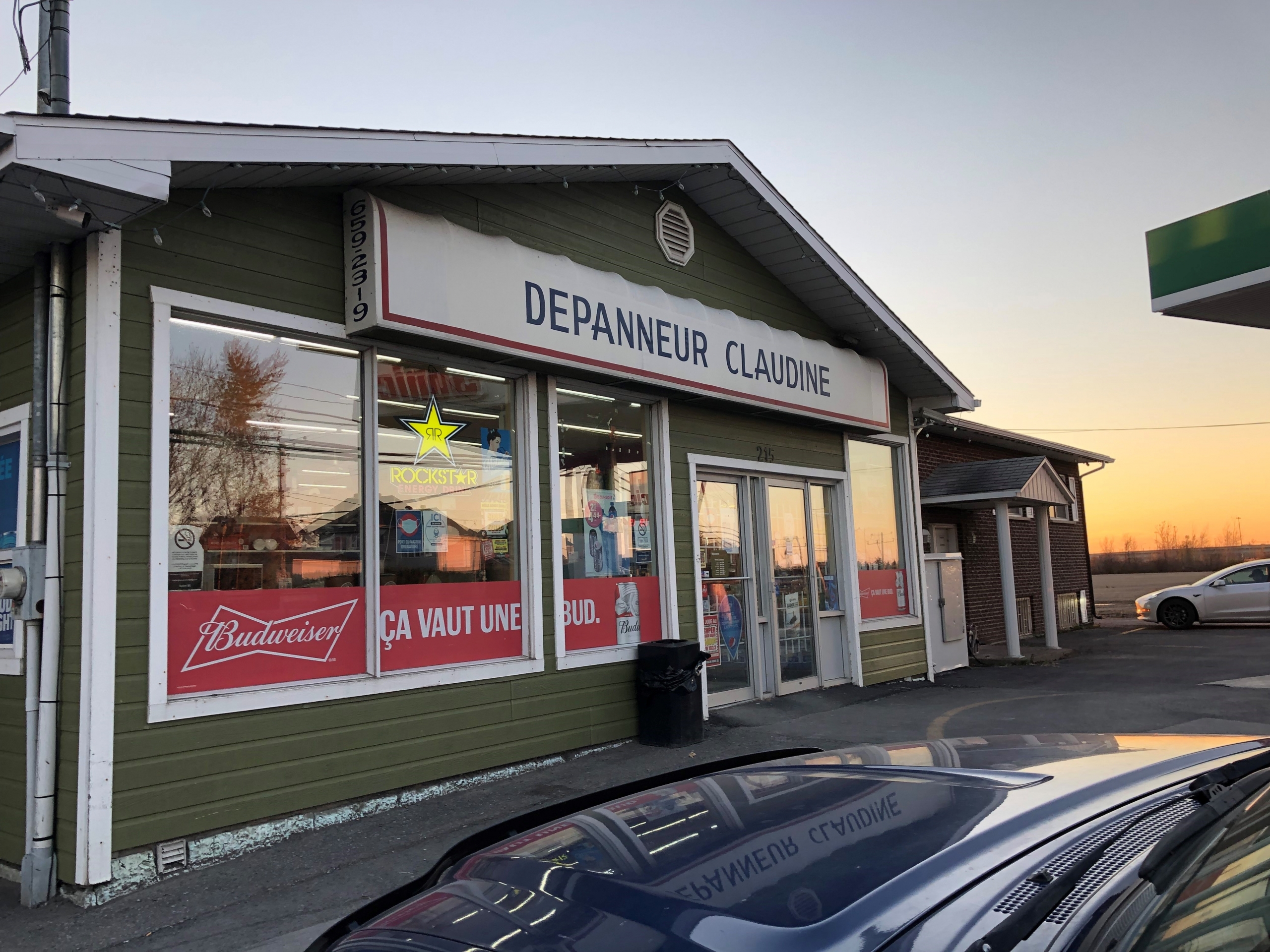 Introduction par effraction dans un dépanneur à Saint-Philippe