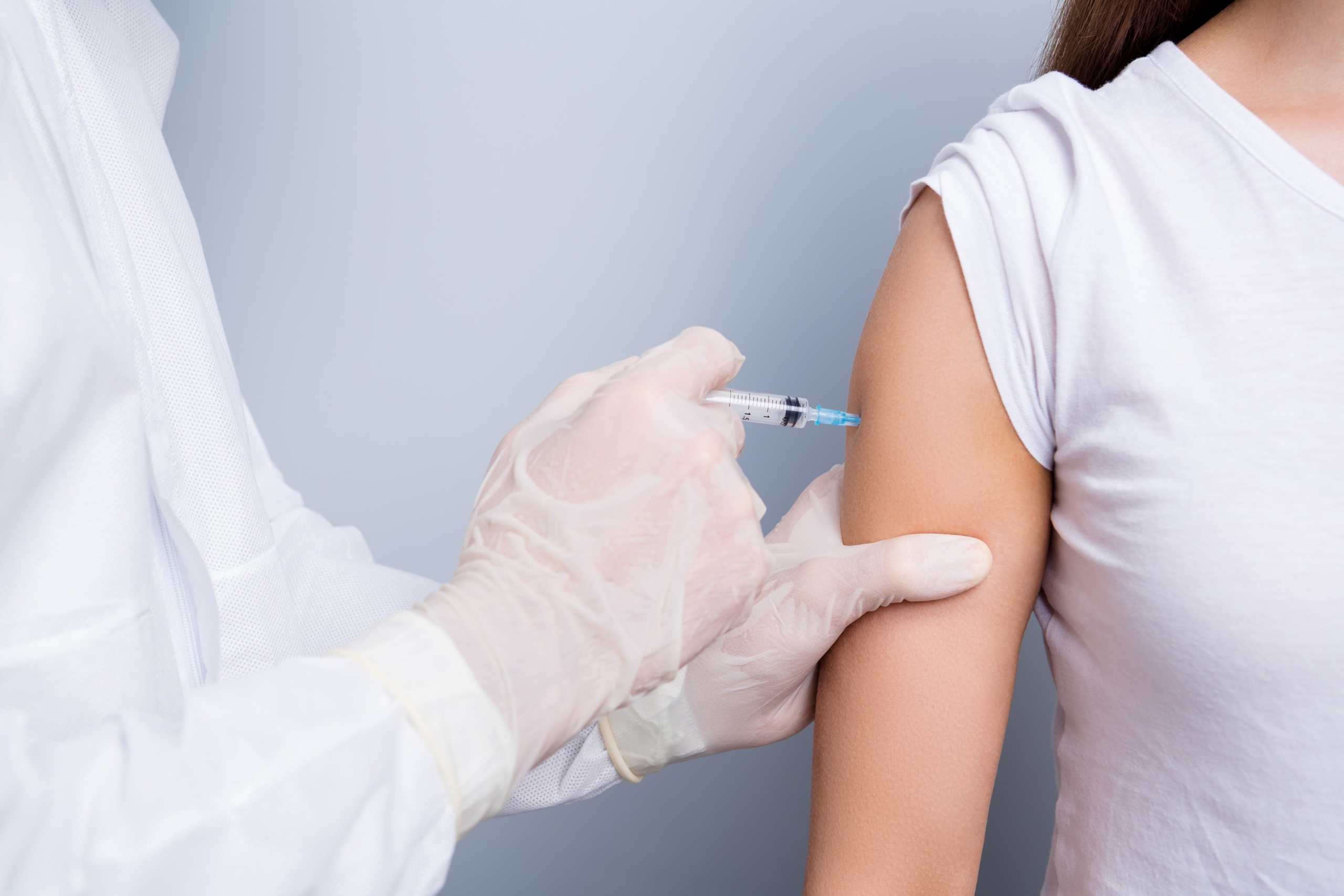 Des élèves vaccinés à l&rsquo;école, d&rsquo;autres à la clinique