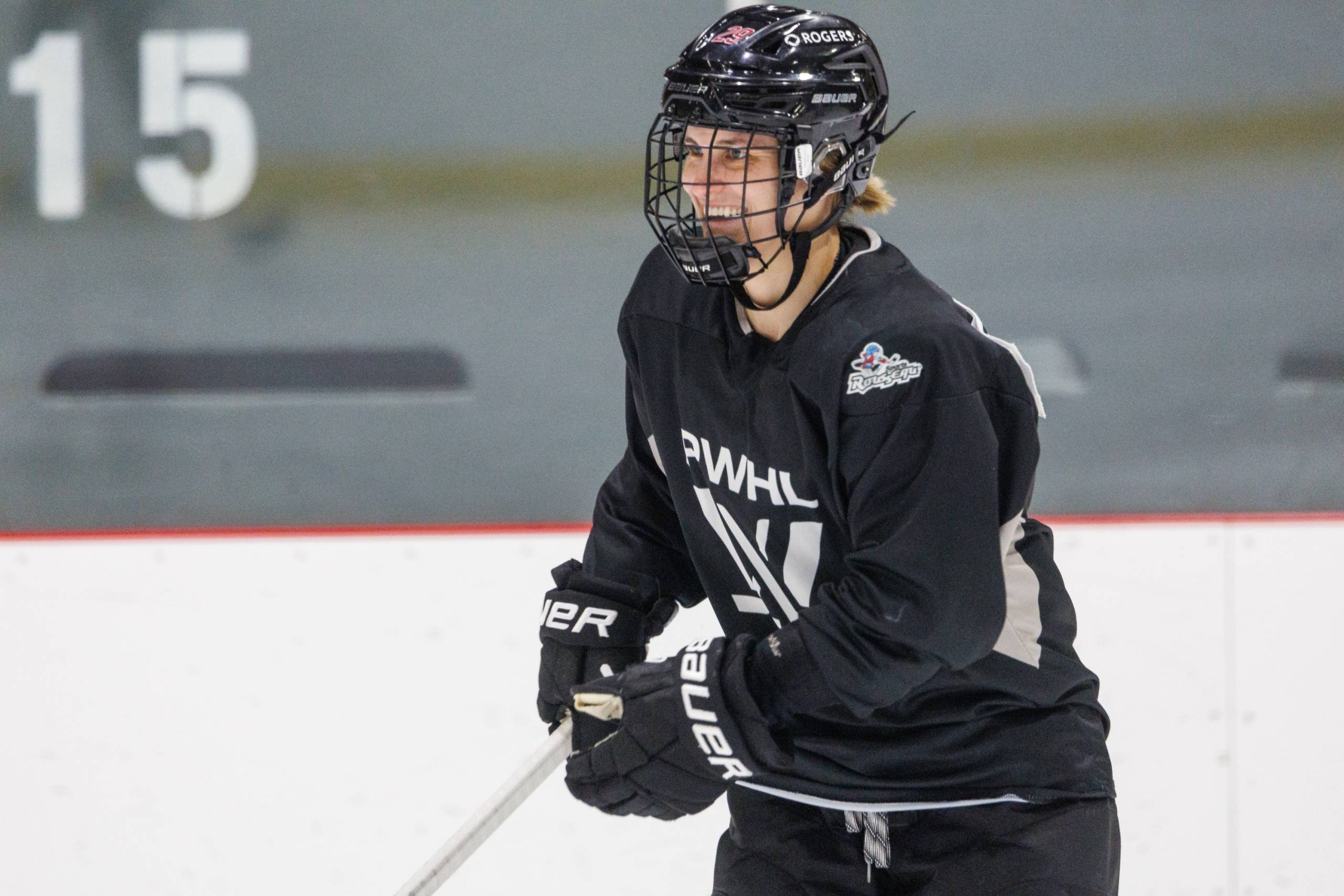 Marie-Philip Poulin, résidente de Sainte-Catherine : rencontre avec une étoile