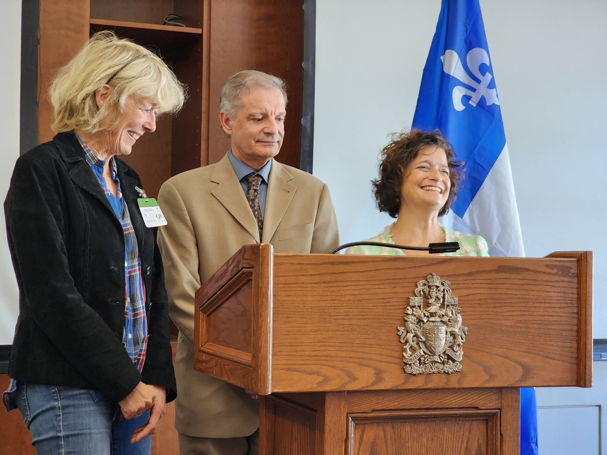 Il honore ses amis qui lui sauvent la vie