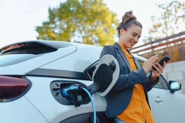 Et si recharger votre voiture à la maison devenait votre meilleur investissement ?