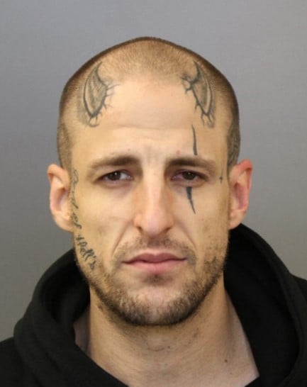 Un homme de 33 ans recherché pour bris de condition