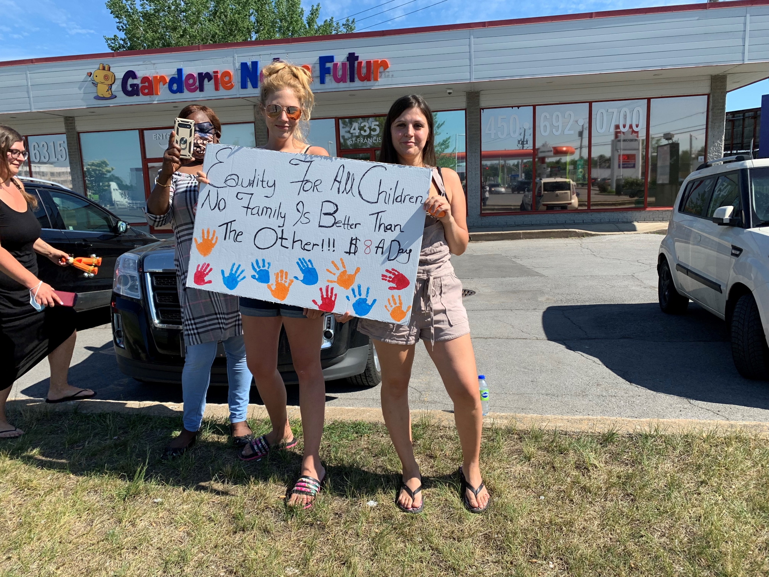 Manifestation des garderies non subventionnées en installation mercredi