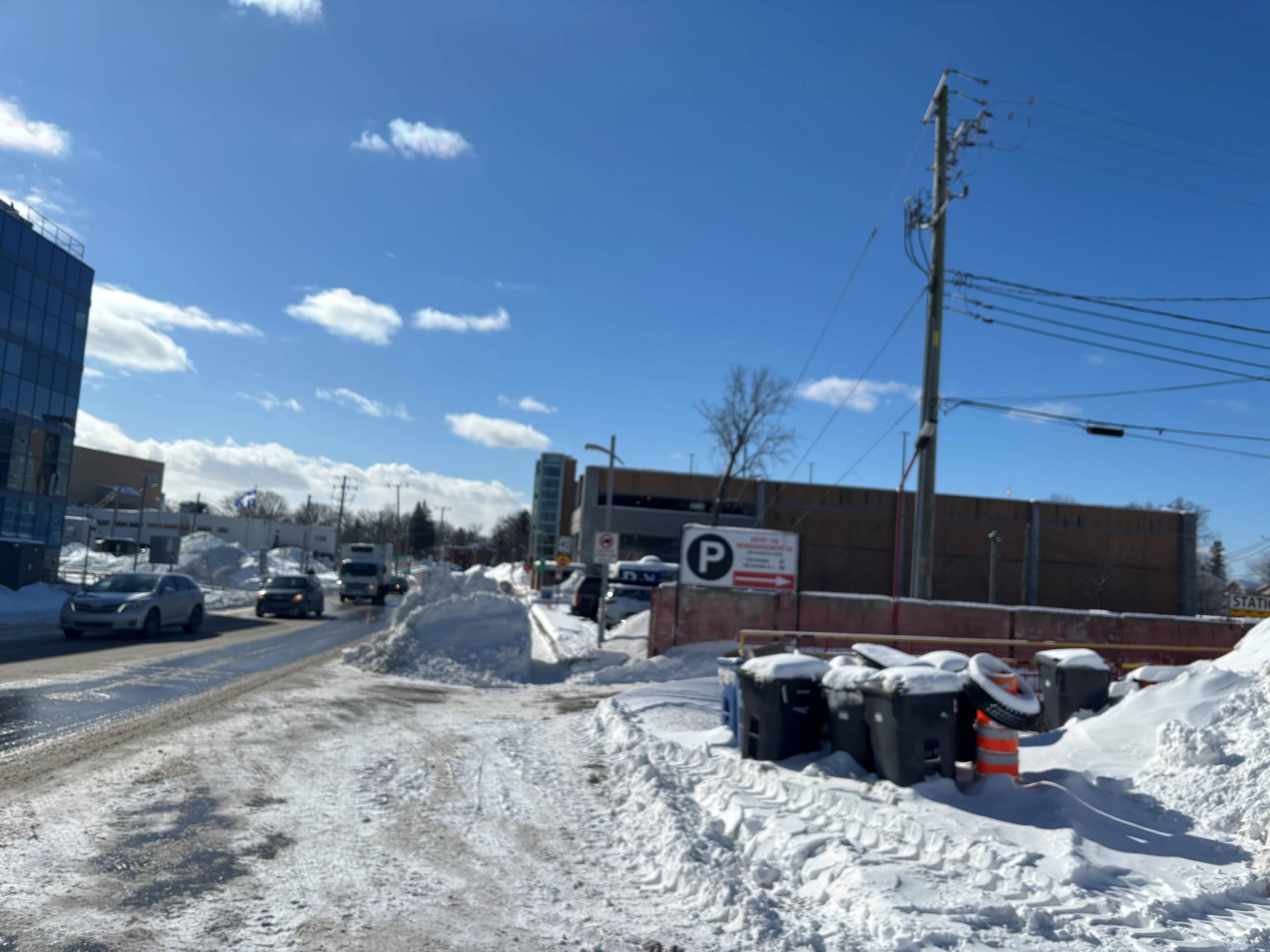 Hôpital Charles-Le Moyne : un nouveau stationnement étagé sera construit