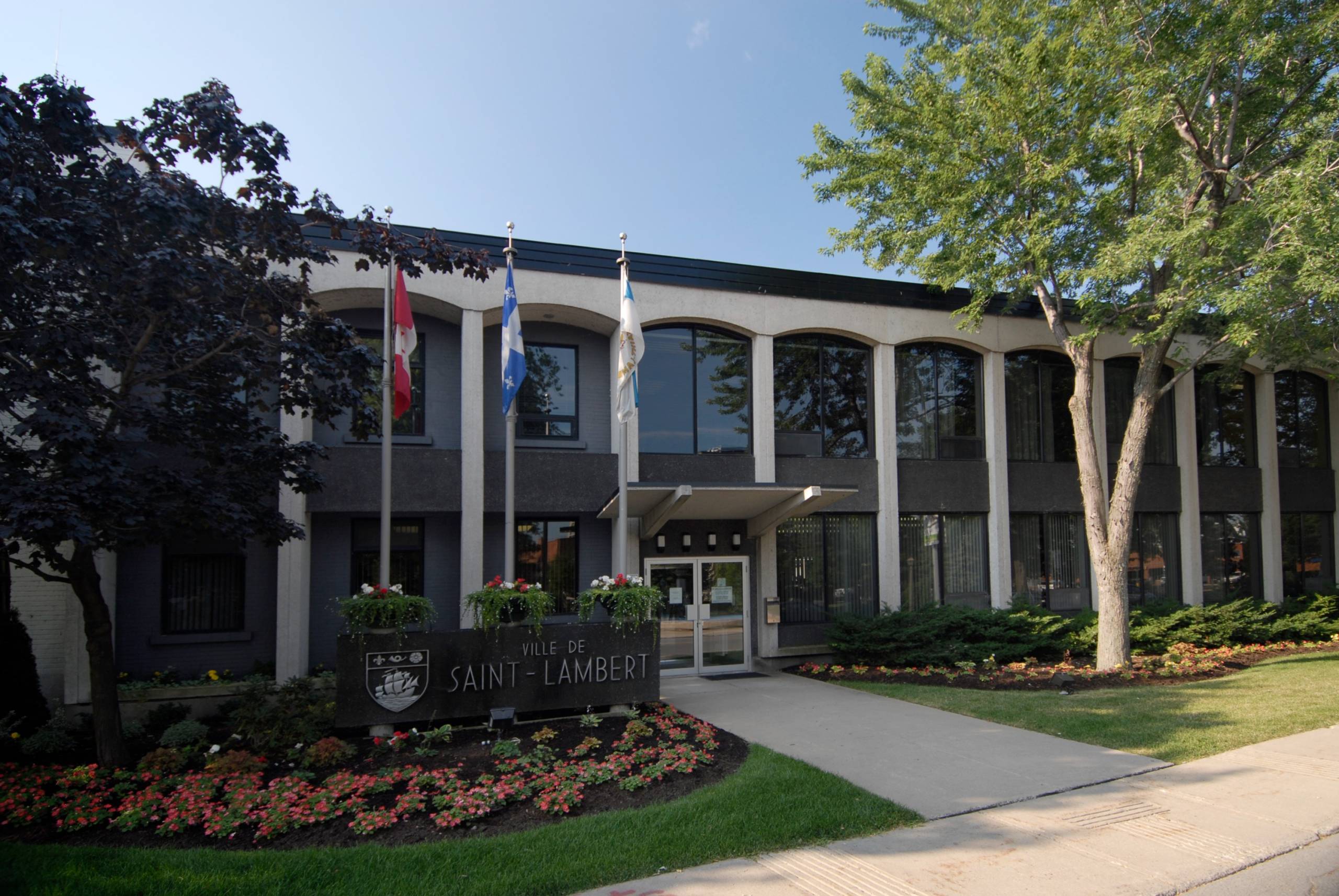 Portail citoyen : Saint-Lambert se dissocie de son ancien fournisseur; celui-ci se défend