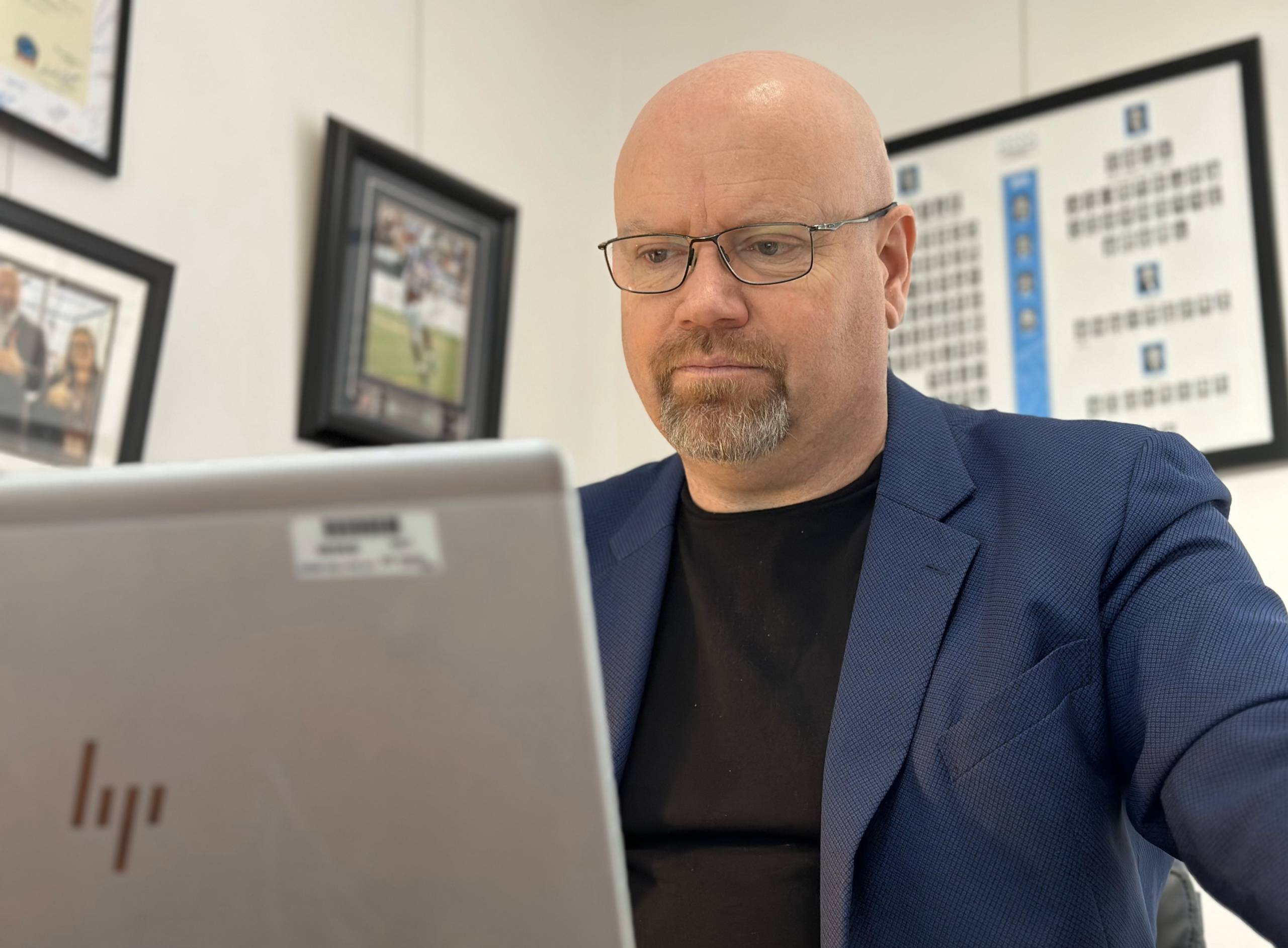 Amazon : Lafrenière crée un groupe pour aider les employés licenciés