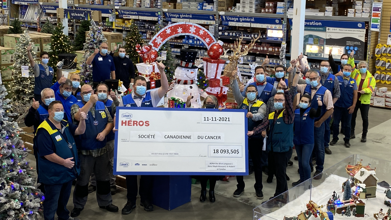 Lowe’s remet plus de 18 000$ à la Société canadienne du cancer