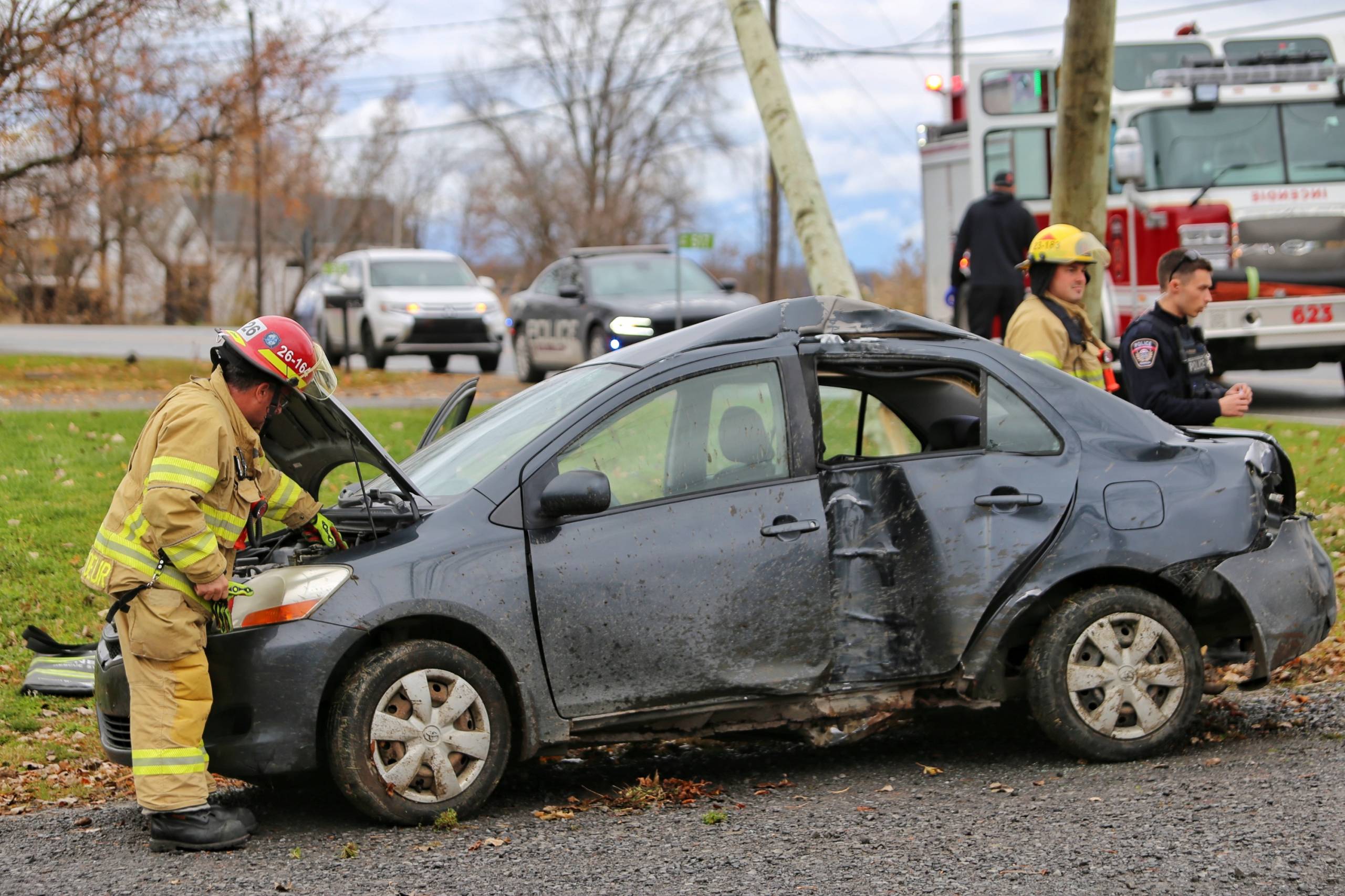 Un automobiliste indemne d&rsquo;une collision avec un poteau à Saint-Constant