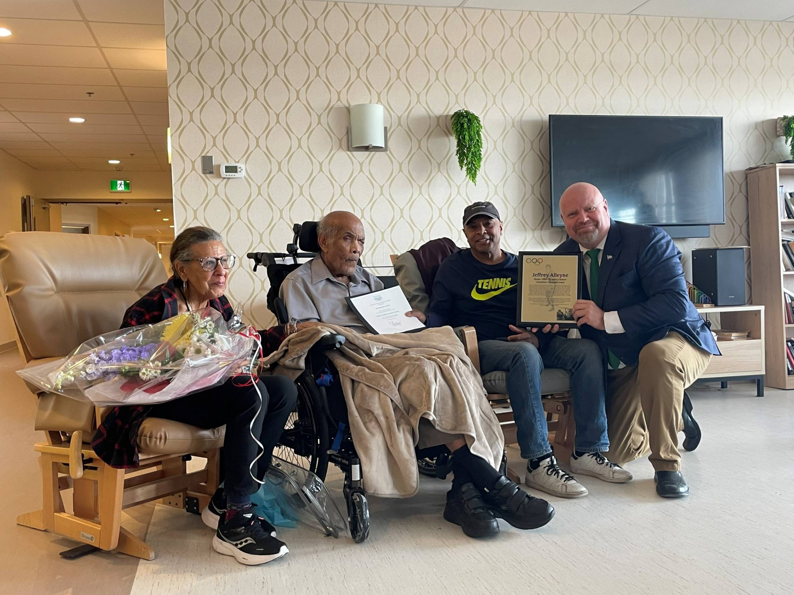 Longueuil : l’ancien boxeur Jeffrey Alleyne conserve la forme à 87 ans