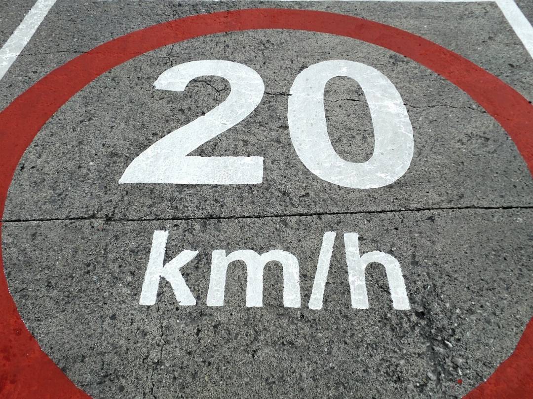 Des zones scolaires à 20 km/h bientôt à Saint-Lambert