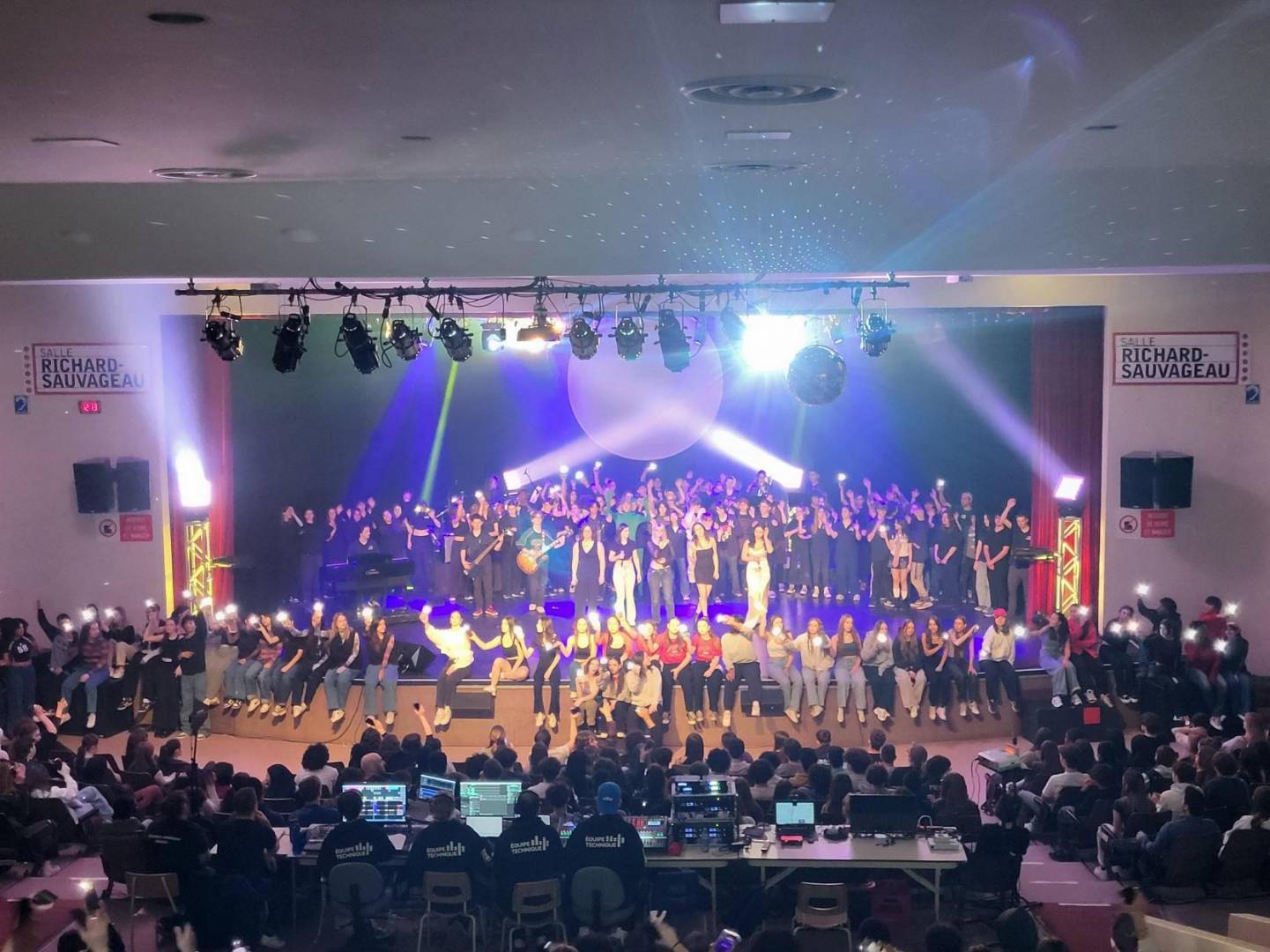 Mag en spectacle 2024 : voyage dans une capsule temporelle