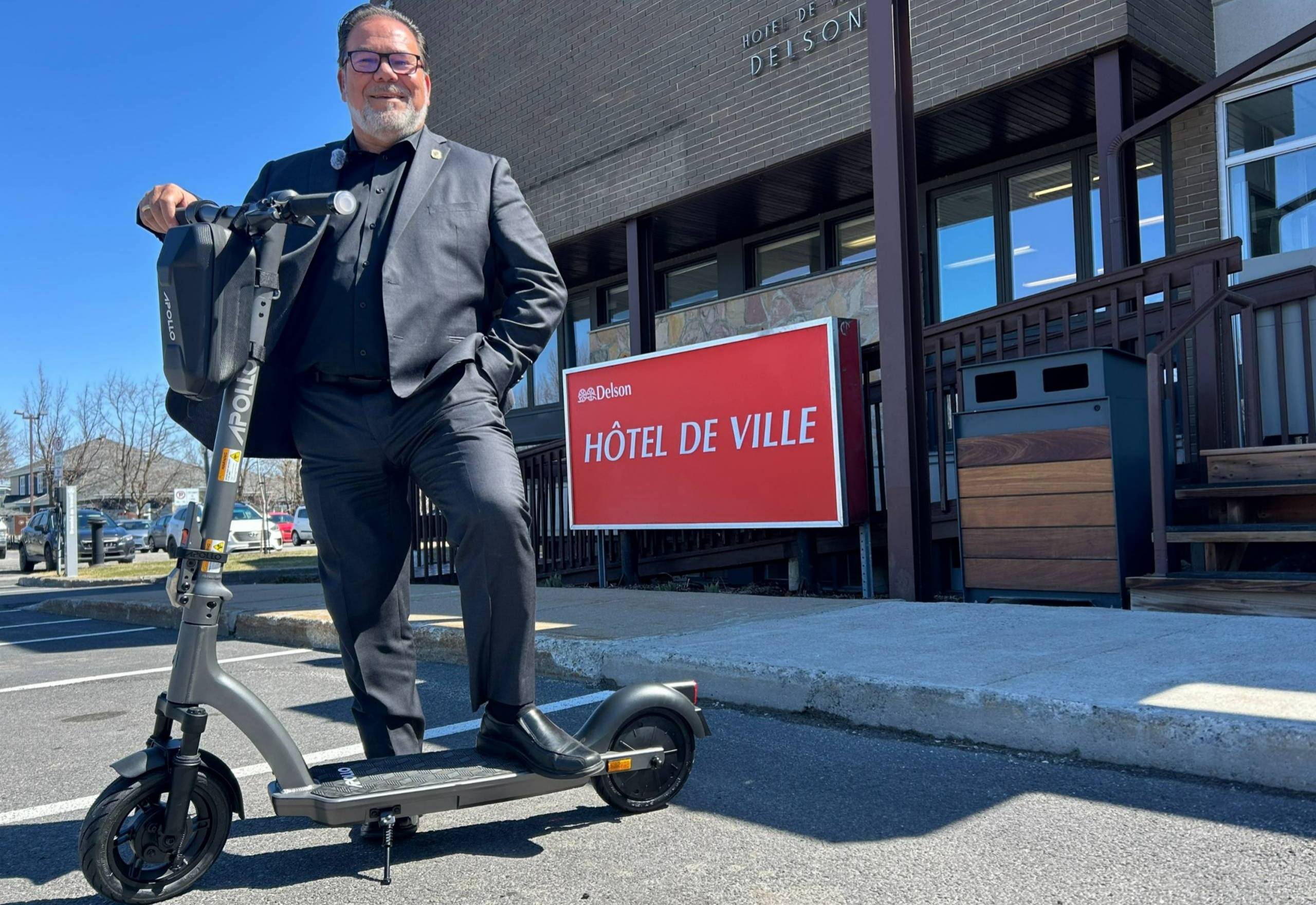 Des employés de Delson travailleront à trottinette