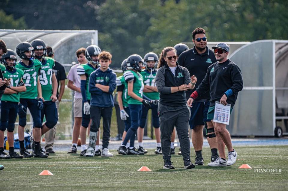 Une femme prend les rênes de l&rsquo;équipe de football cadet du Collège Durocher