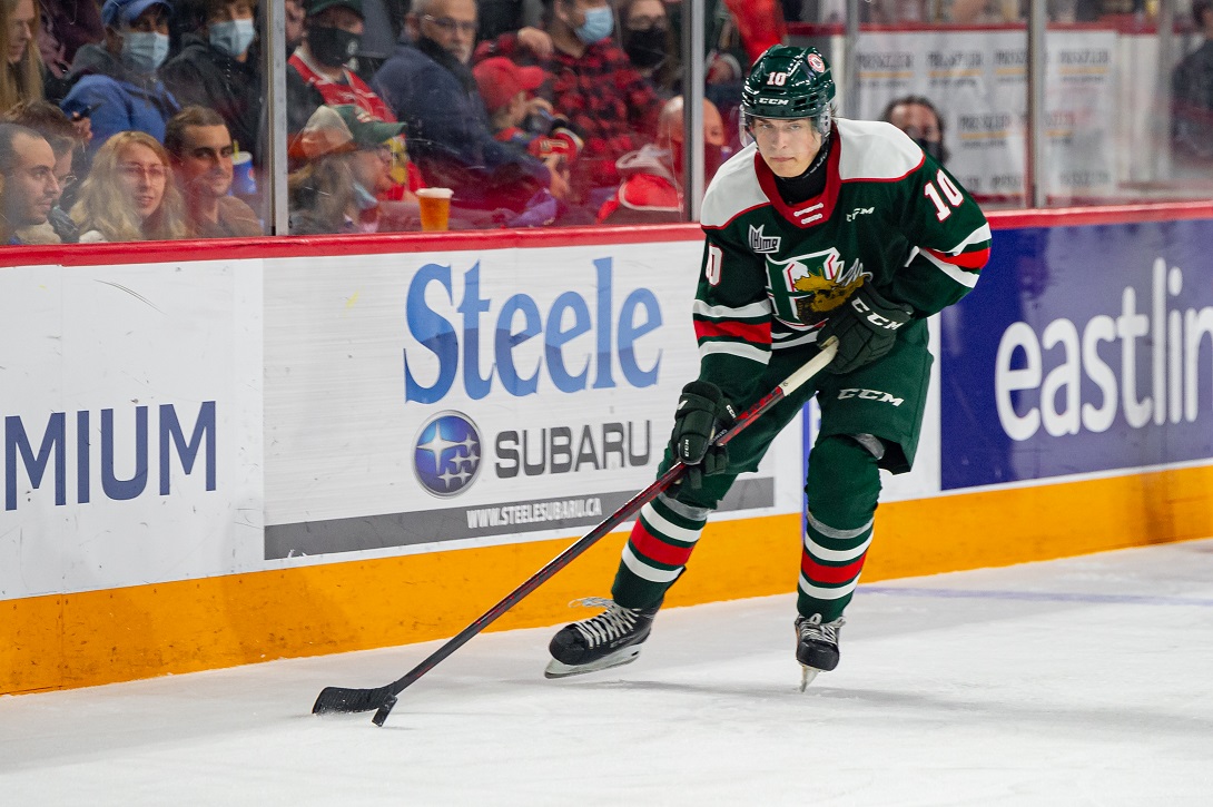 Un hockeyeur de Saint-Constant revient sur sa première saison junior majeur