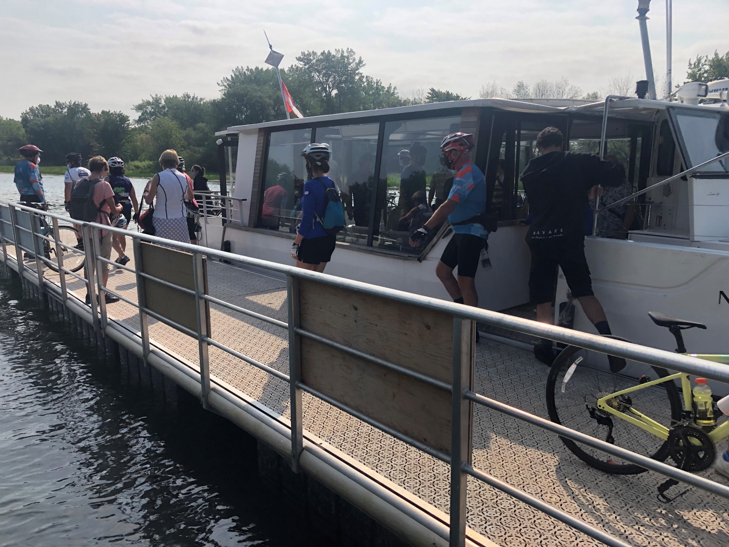 Sept navettes fluviales entre la Rive-Sud et Montréal