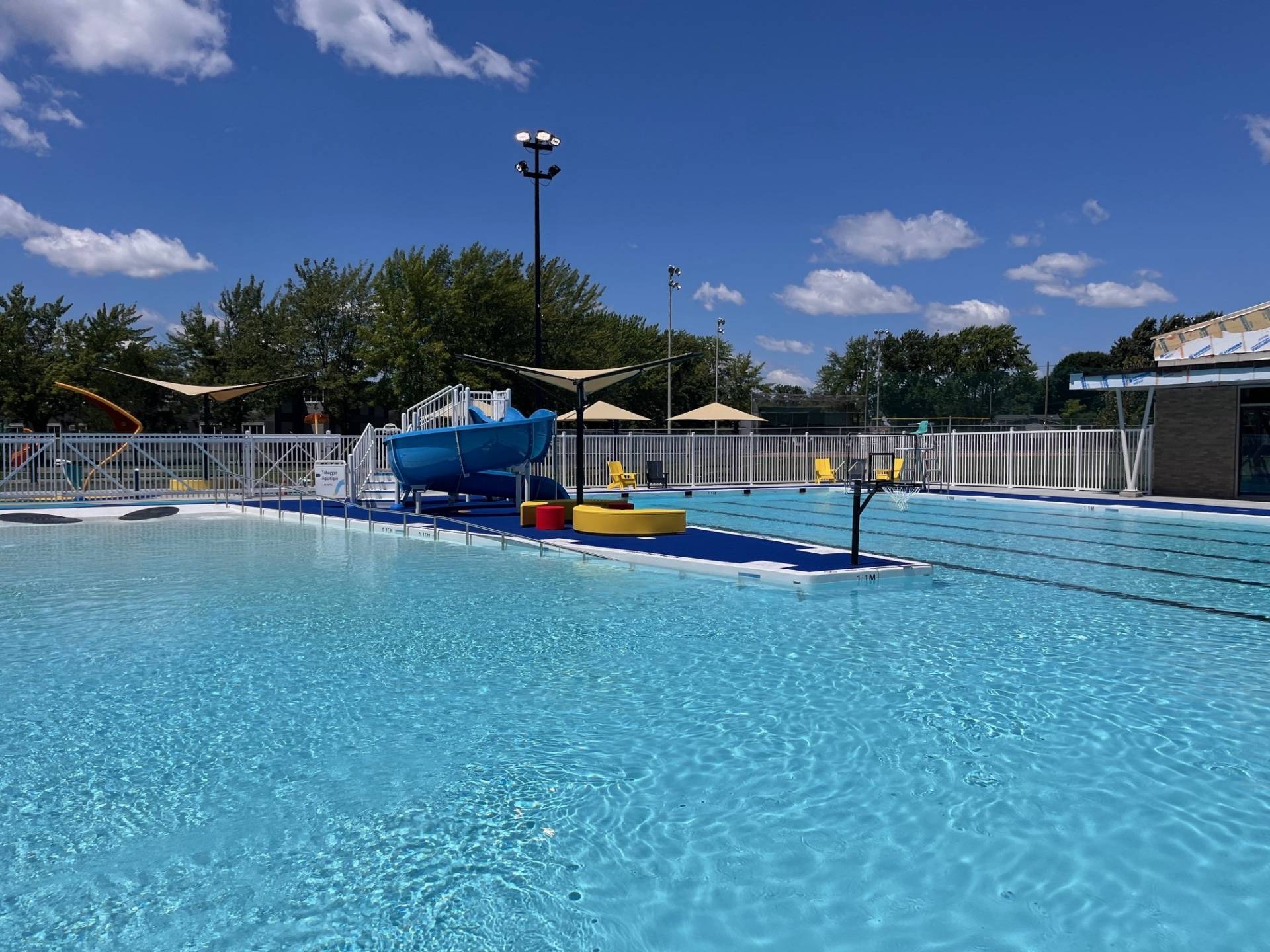 Brossard : la piscine Champlain maintenant rouverte