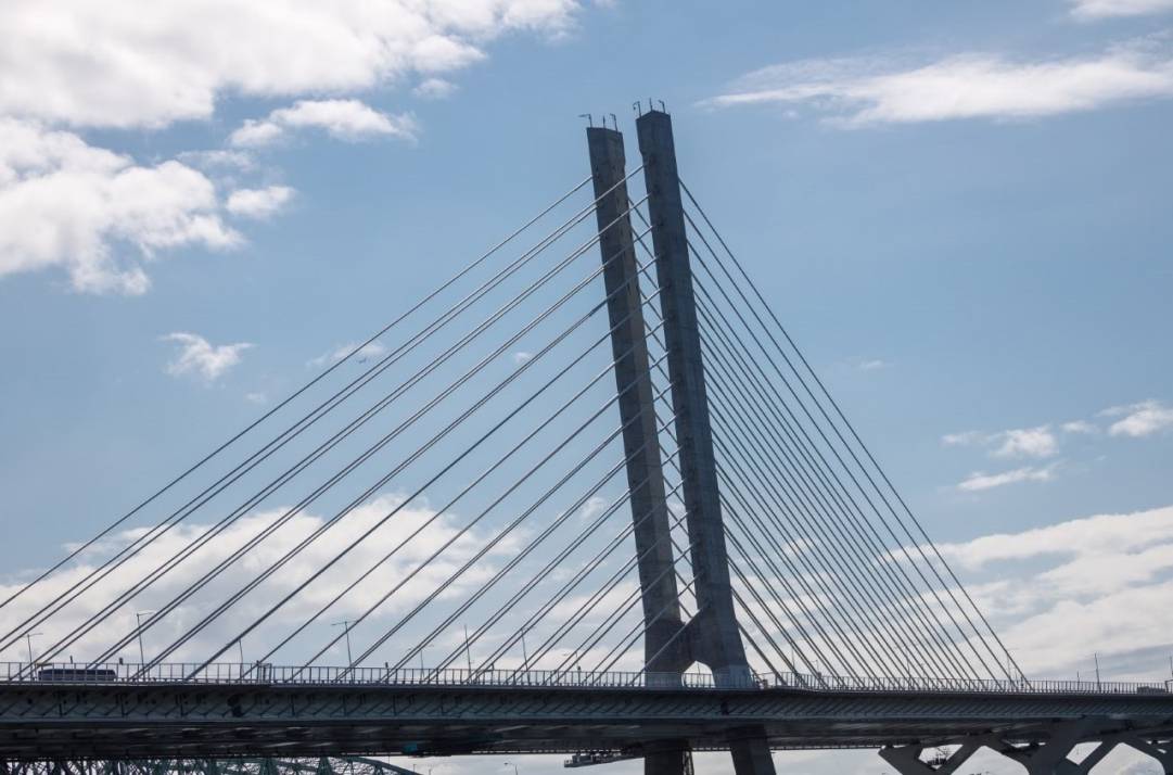 Pont Samuel-de-Champlain : une nouvelle piste cyclable en travaux
