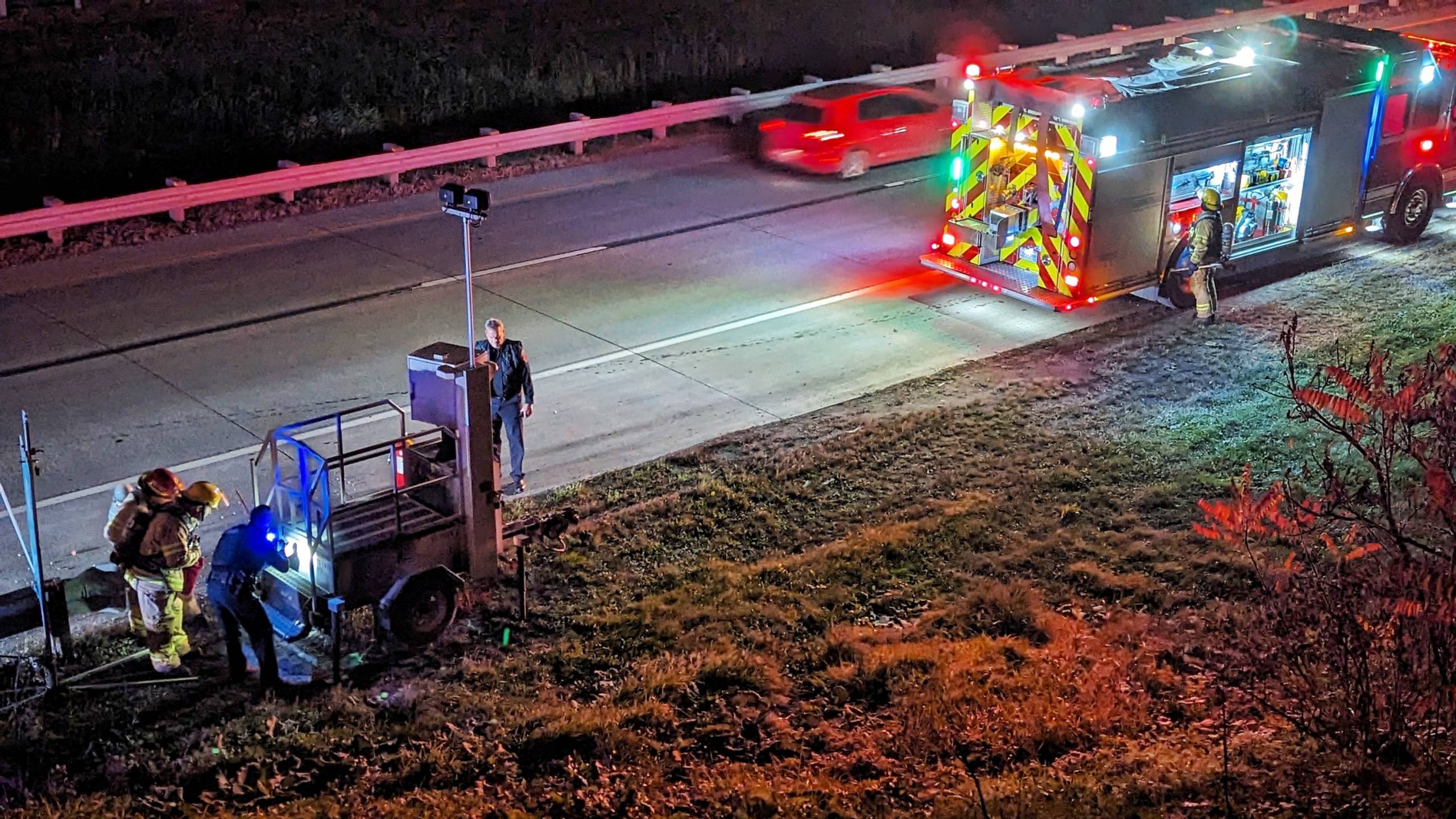 VIDÉO – Un radar photo prend feu sur l’A30