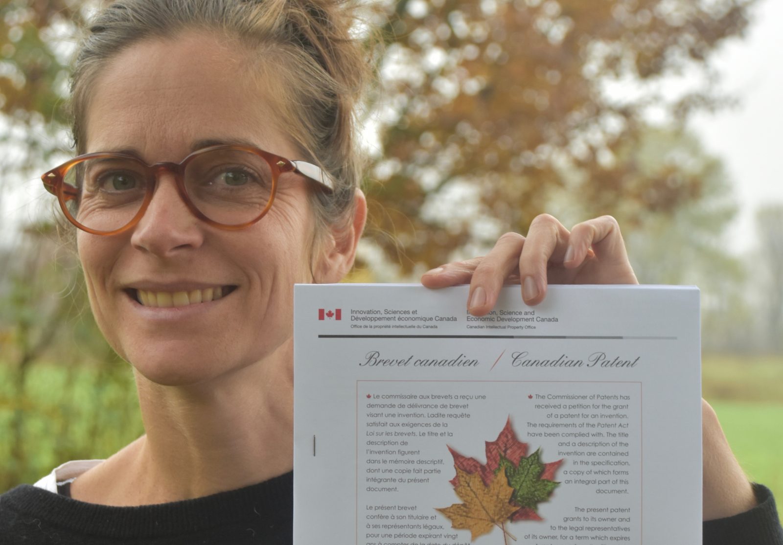 Hemmingford: une vétérinaire invente la housse mortuaire pour animaux domestiques