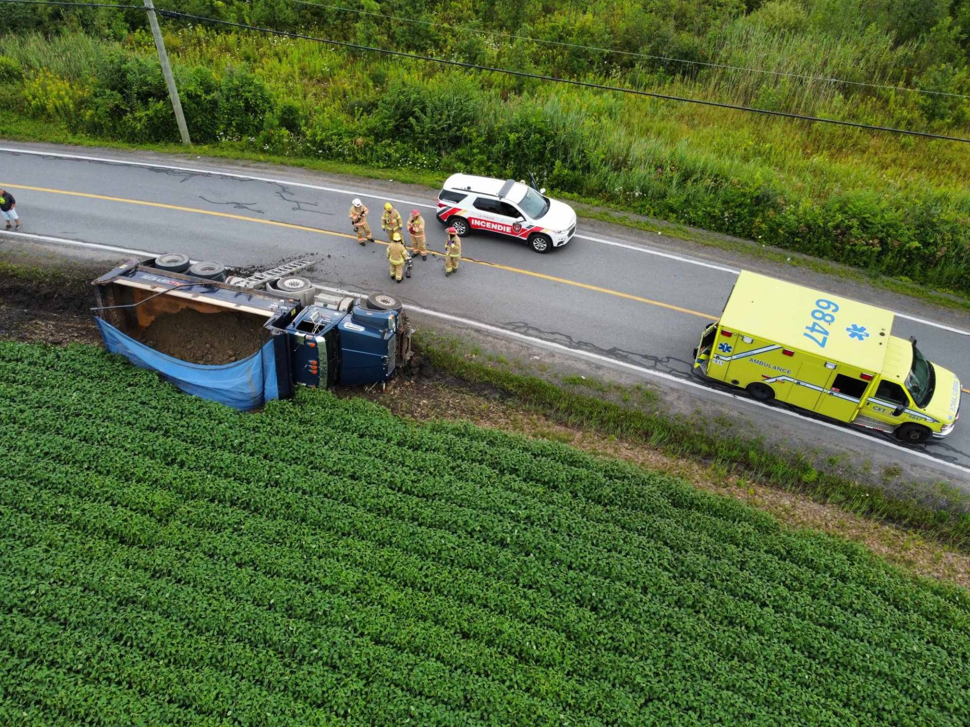 Un poids lourd se renverse à Candiac