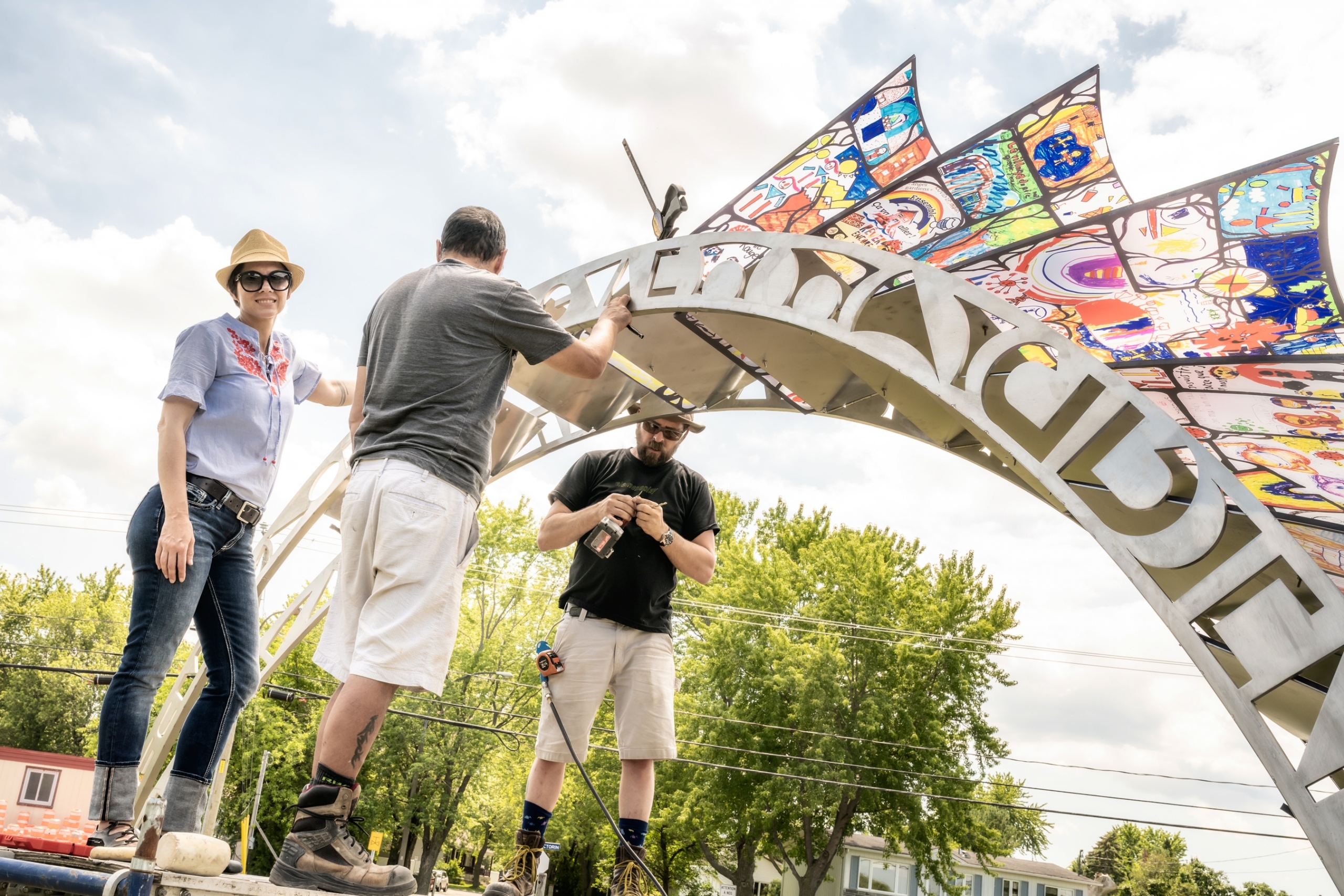 VIDÉO – Une œuvre d&rsquo;art souligne la pandémie à Sainte-Catherine