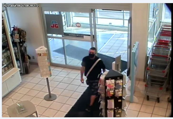 Recherché après avoir volé des produits pour cesser de fumer