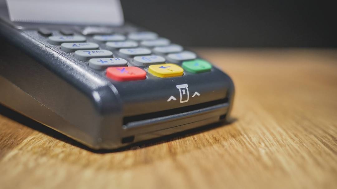 Un restaurant de La Prairie et deux administrateurs punis par Revenu Québec