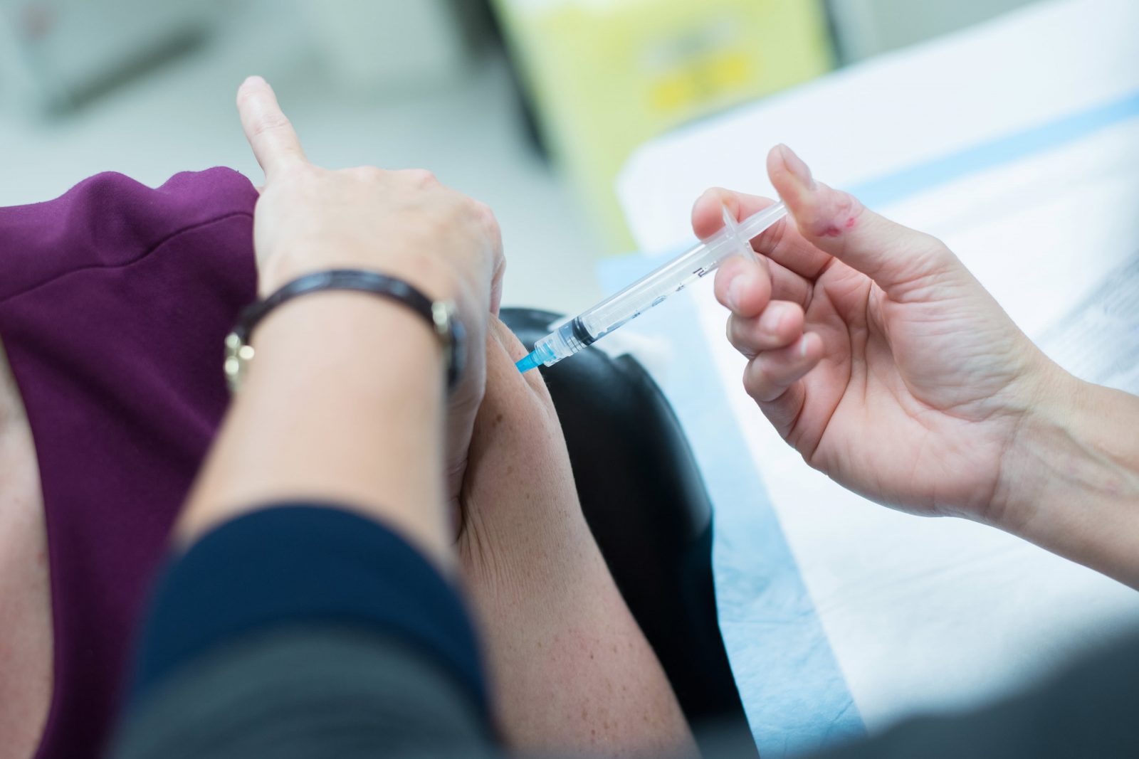 COVID-19: 660 000 vaccins en un an au CISSSMO