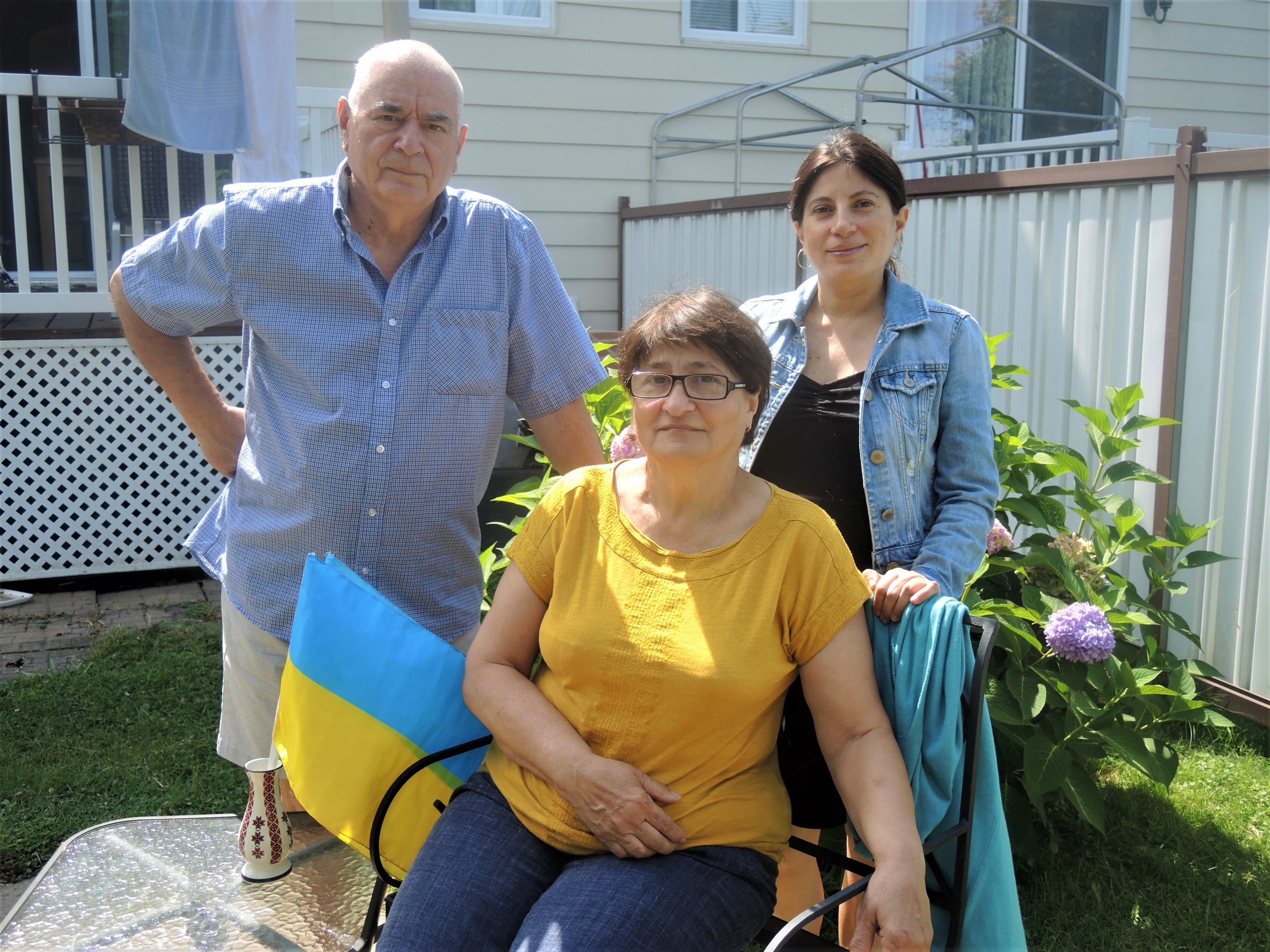Ils ont fui l’Ukraine pour rejoindre leur fille à Valleyfield