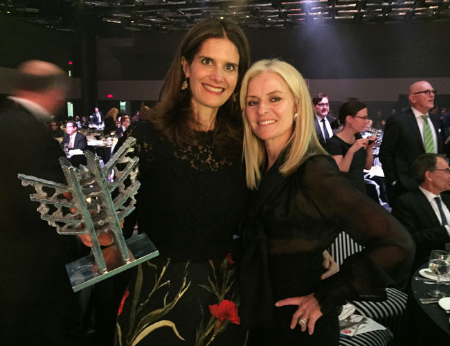 Isabelle Marcoux reçoit le «Mercure Leadership Germaine-Gibara»