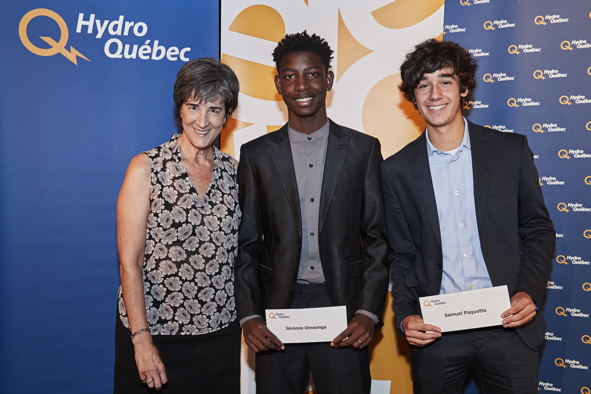 Deux résidents de la région honorés