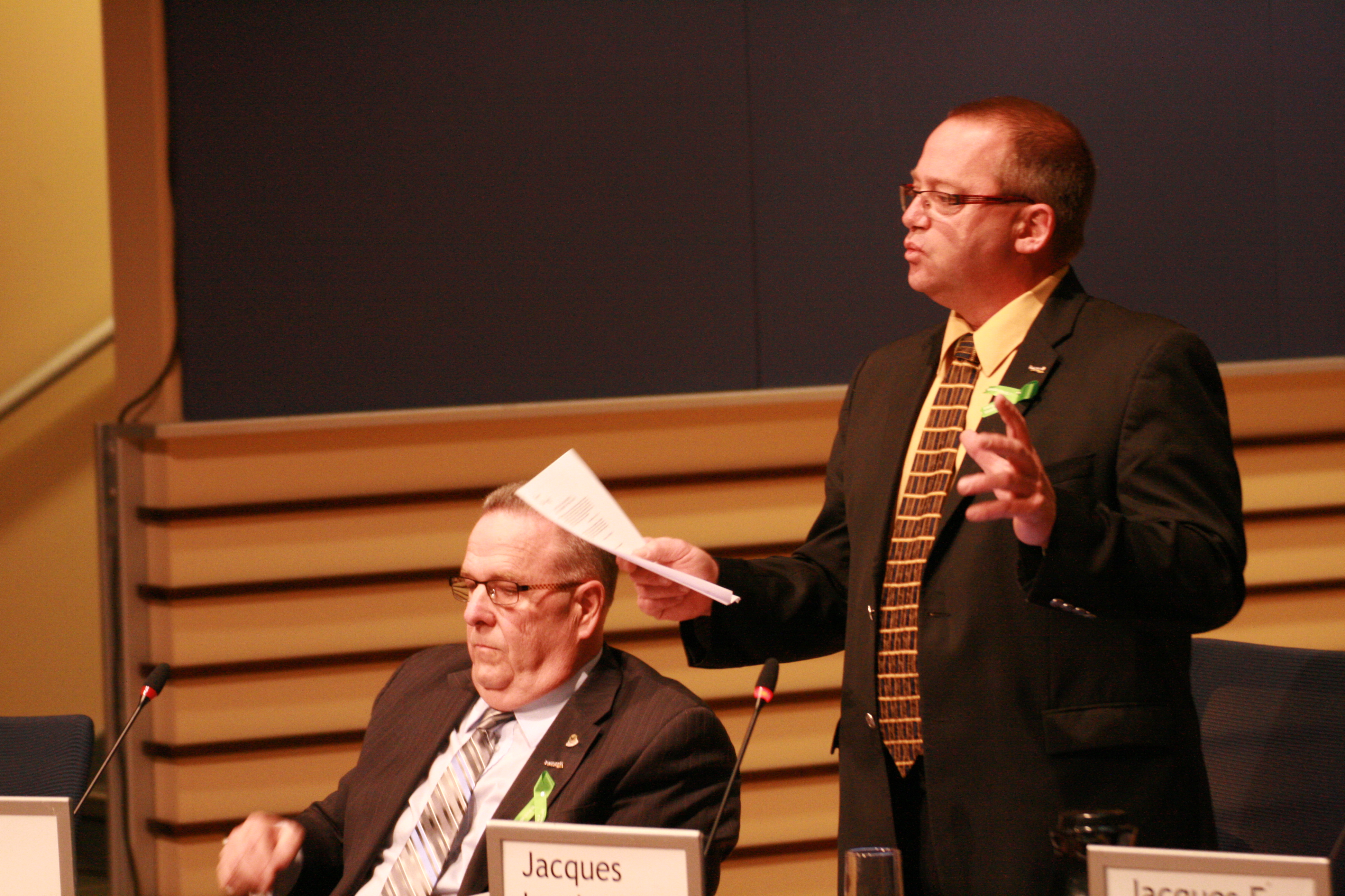 Course à la chefferie: le conseiller de l&rsquo;opposition Jacques Lemire appuie Josée Latendresse