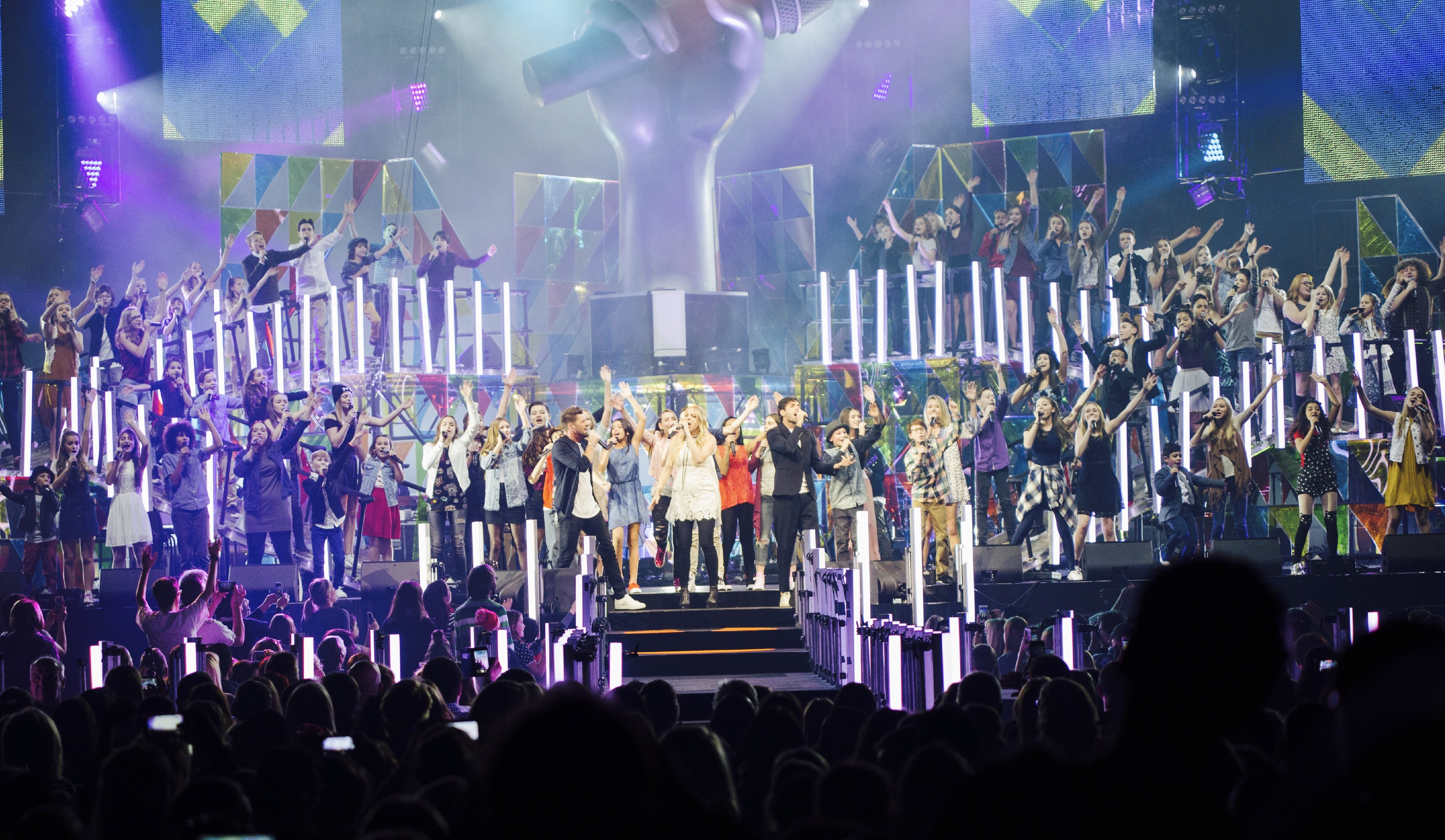 Une finale grandiose pour Charles Kardos et les candidats de La Voix Junior