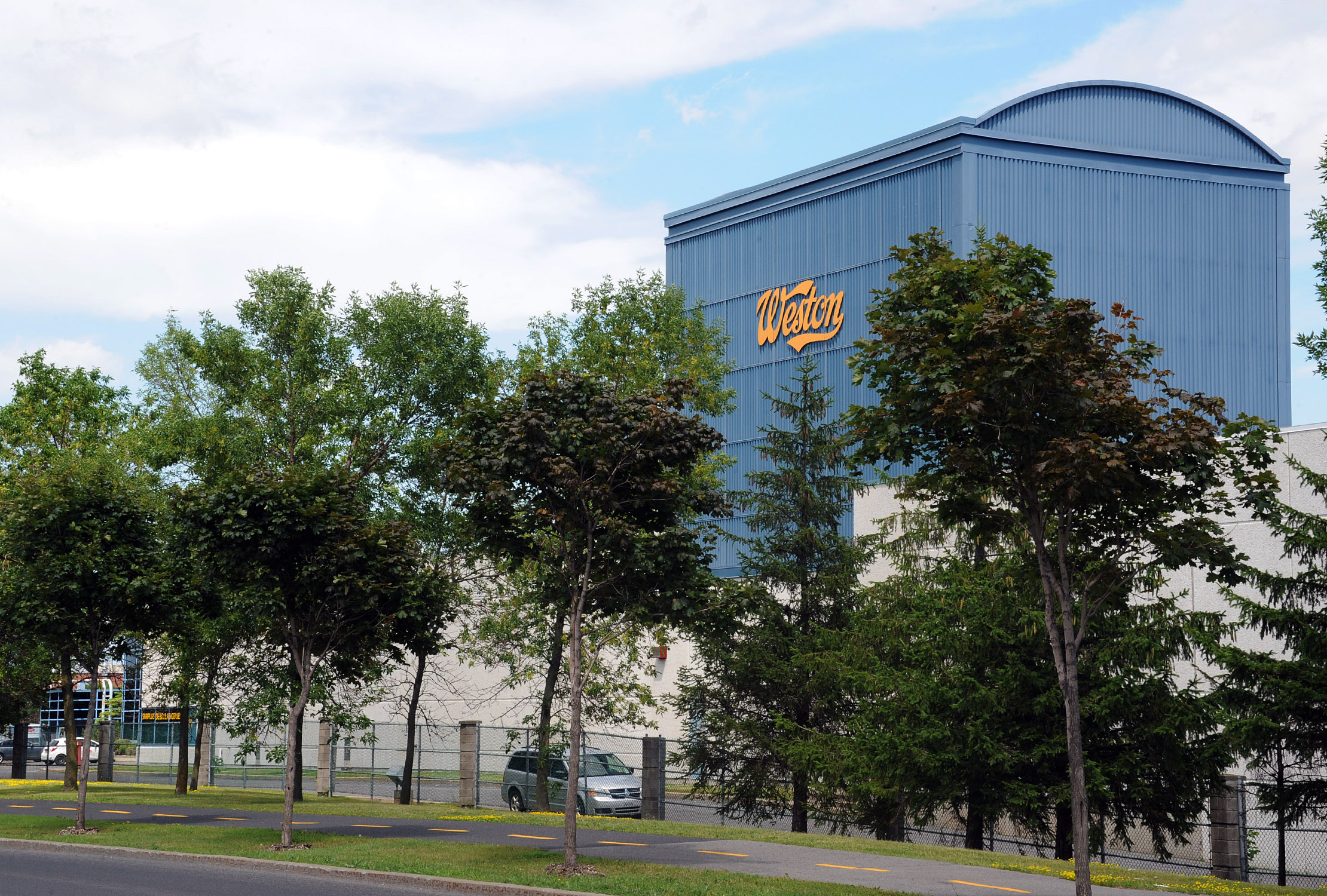 Crise de l&rsquo;eau: Weston poursuit la Ville de Longueuil pour 388 000$