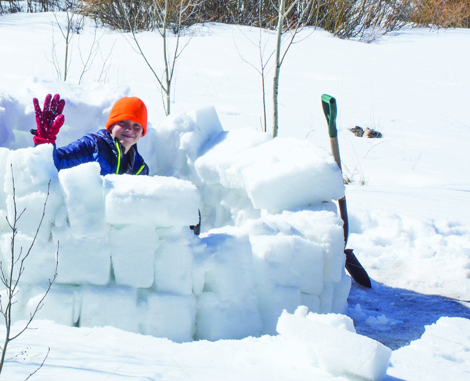 3 trucs pour construire une forteresse des neiges avec vos enfants