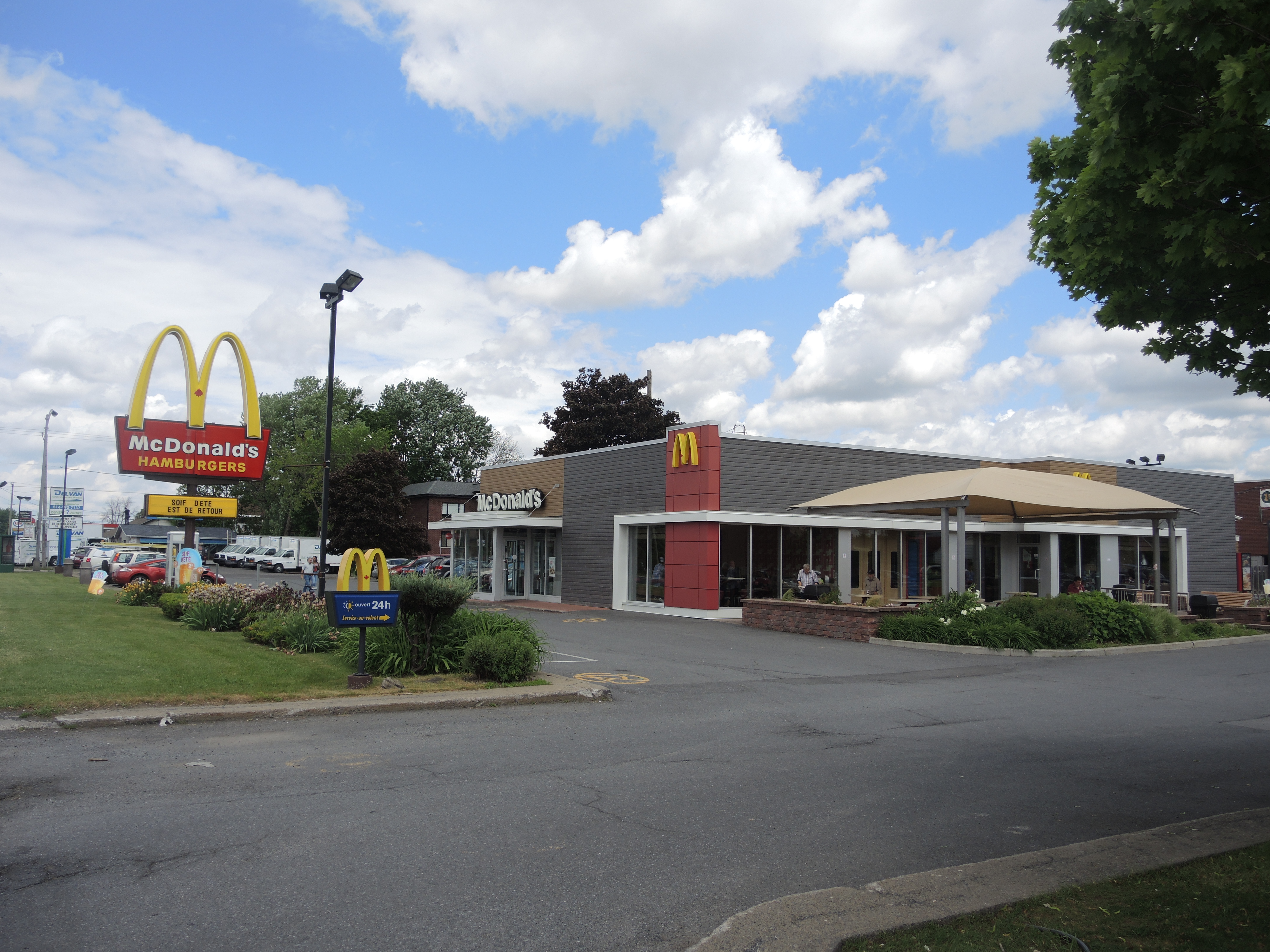 Le McDonald&rsquo;s du boulevard Cousineau change de mains